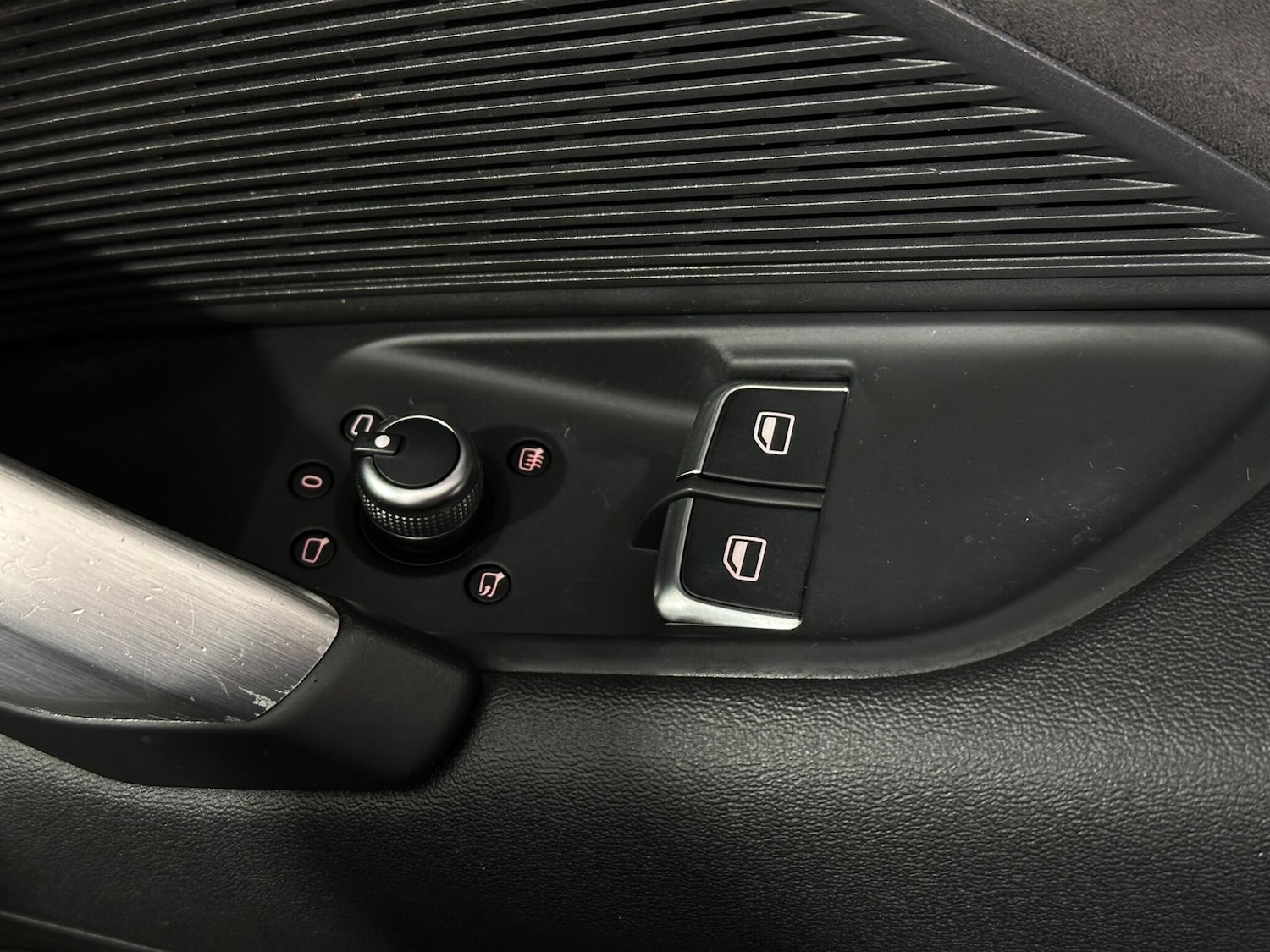 Used Audi TT 2015 for sale - 76878624: Photo 20