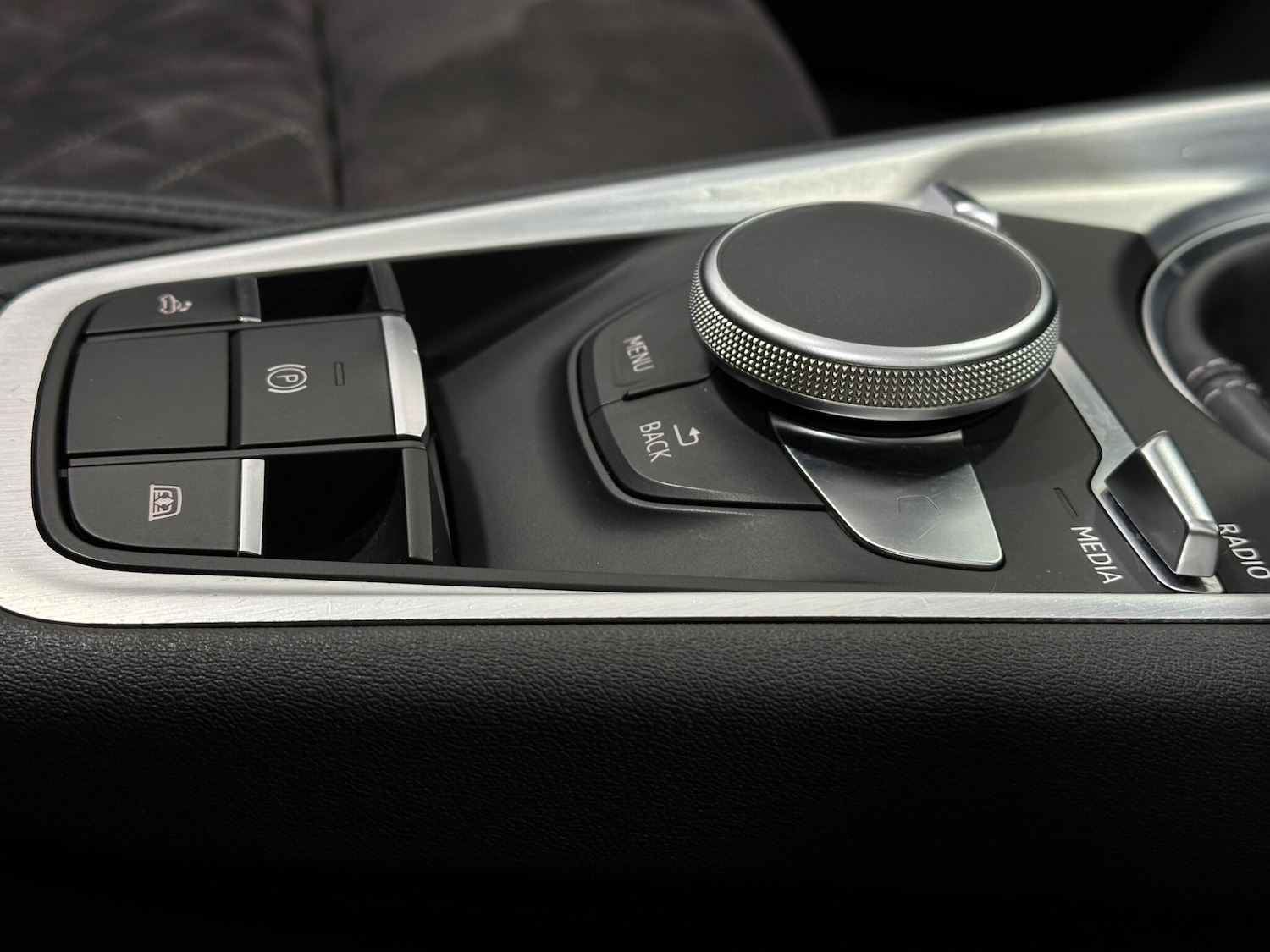 Used Audi TT 2015 for sale - 76878624: Photo 23