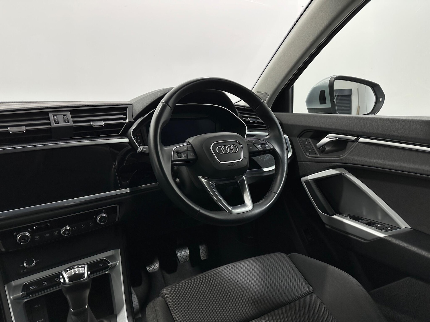 Used Audi Q3 2020 for sale - 77101706: Photo 11