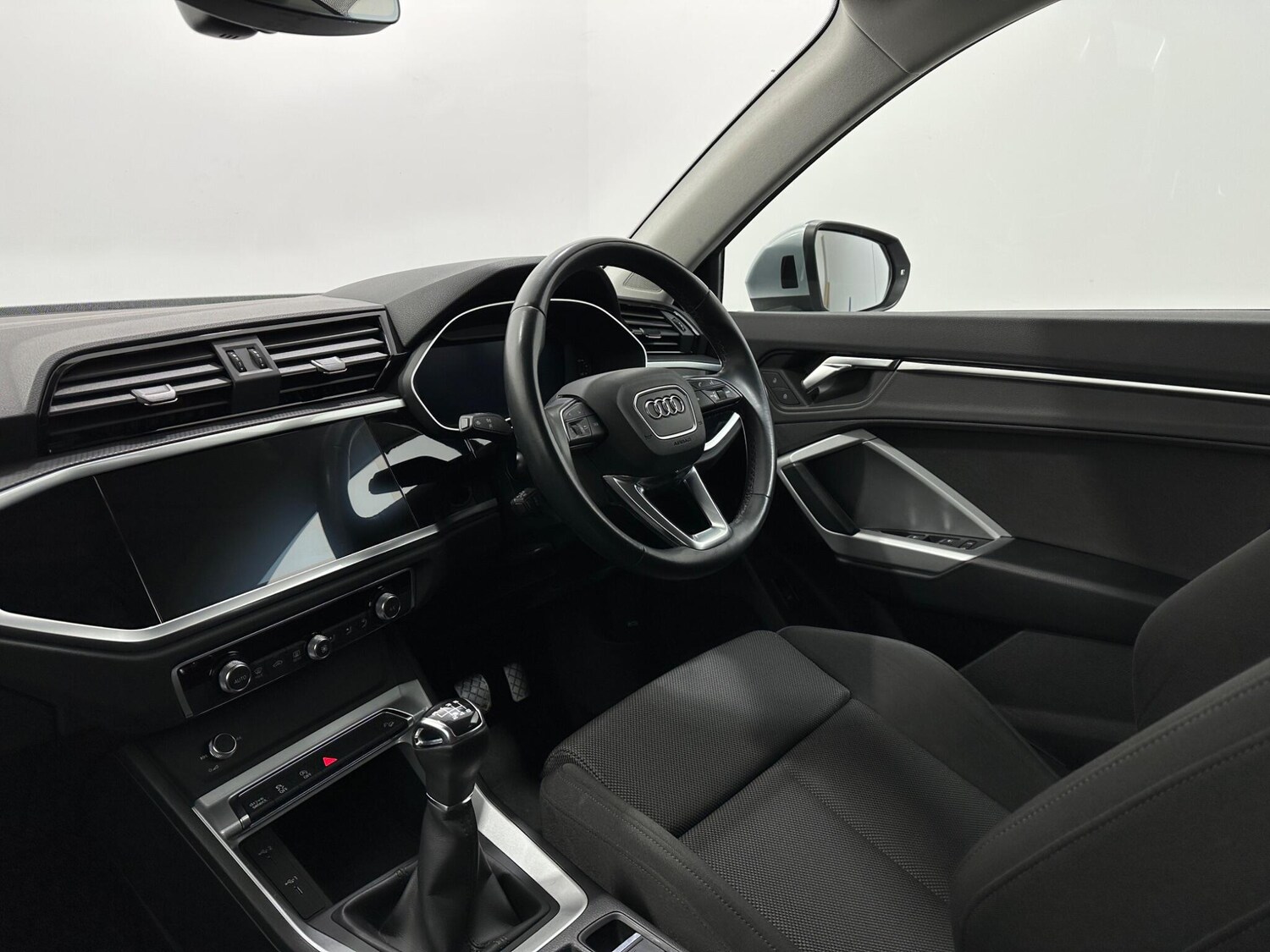 Used Audi Q3 2020 for sale - 77101706: Photo 28