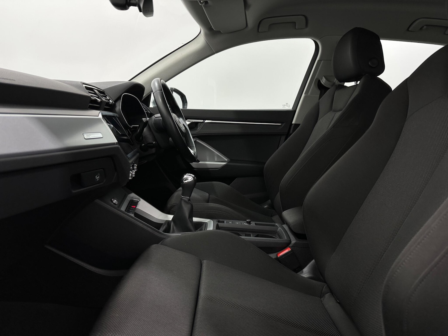 Used Audi Q3 2020 for sale - 77101706: Photo 32