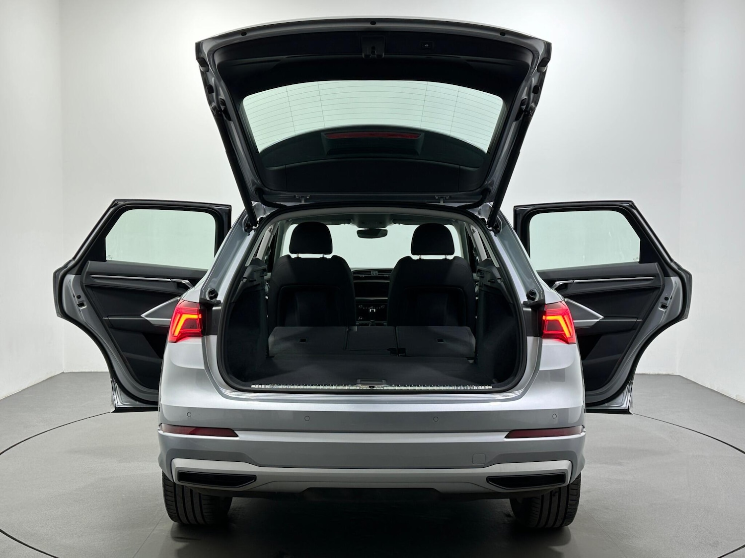 Used Audi Q3 2020 for sale - 77101706: Photo 41