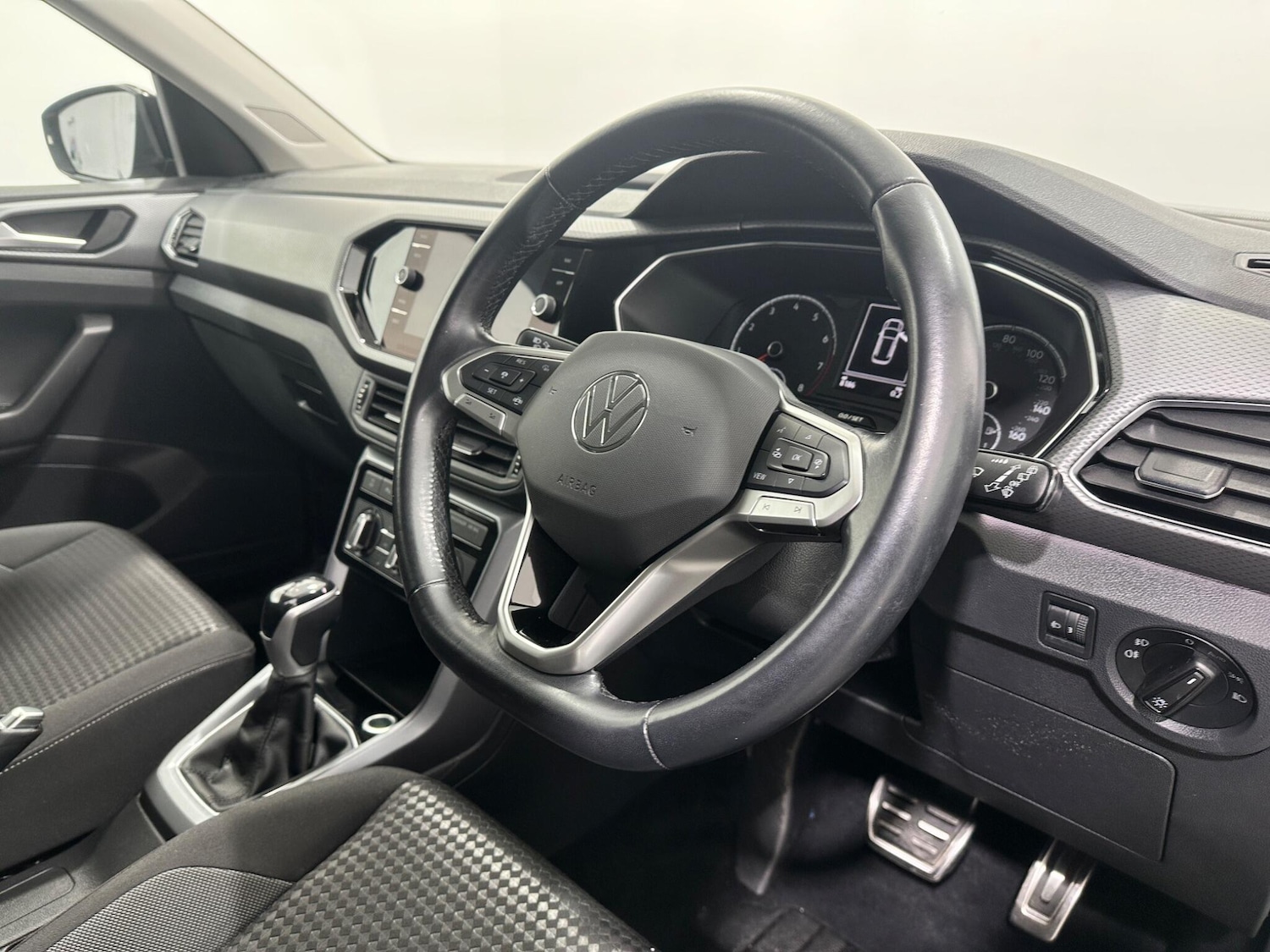 Used Volkswagen T-Cross 2022 for sale - 77784571: Photo 10