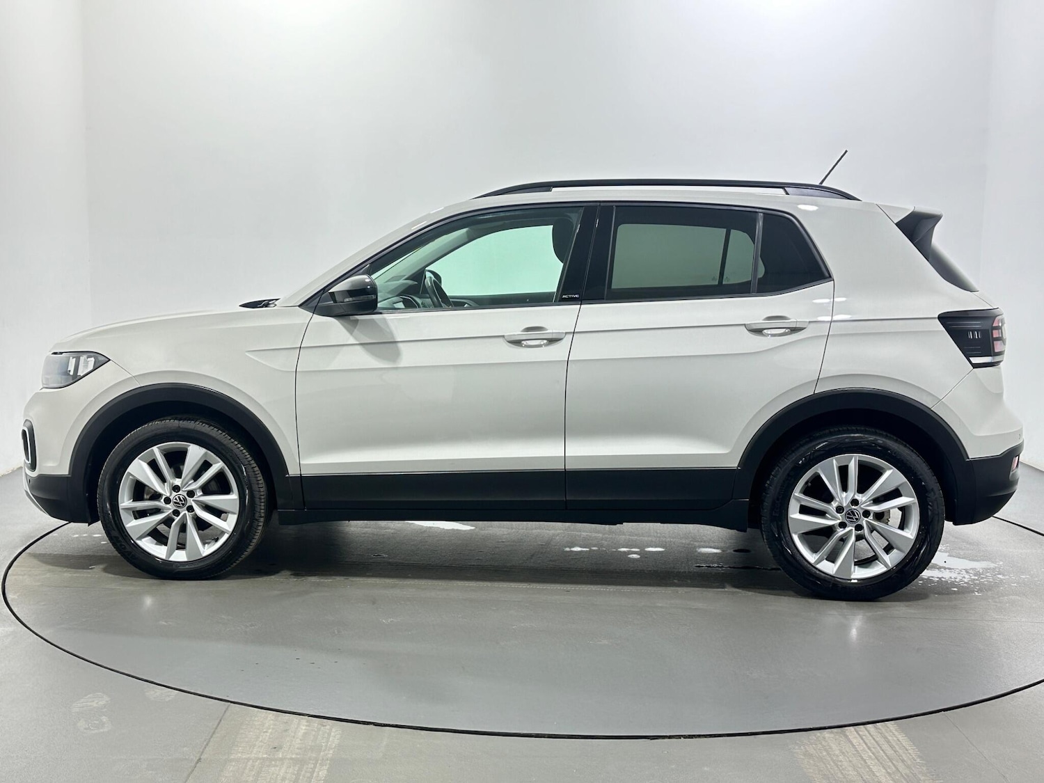 Used Volkswagen T-Cross 2022 for sale - 77784571: Photo 5