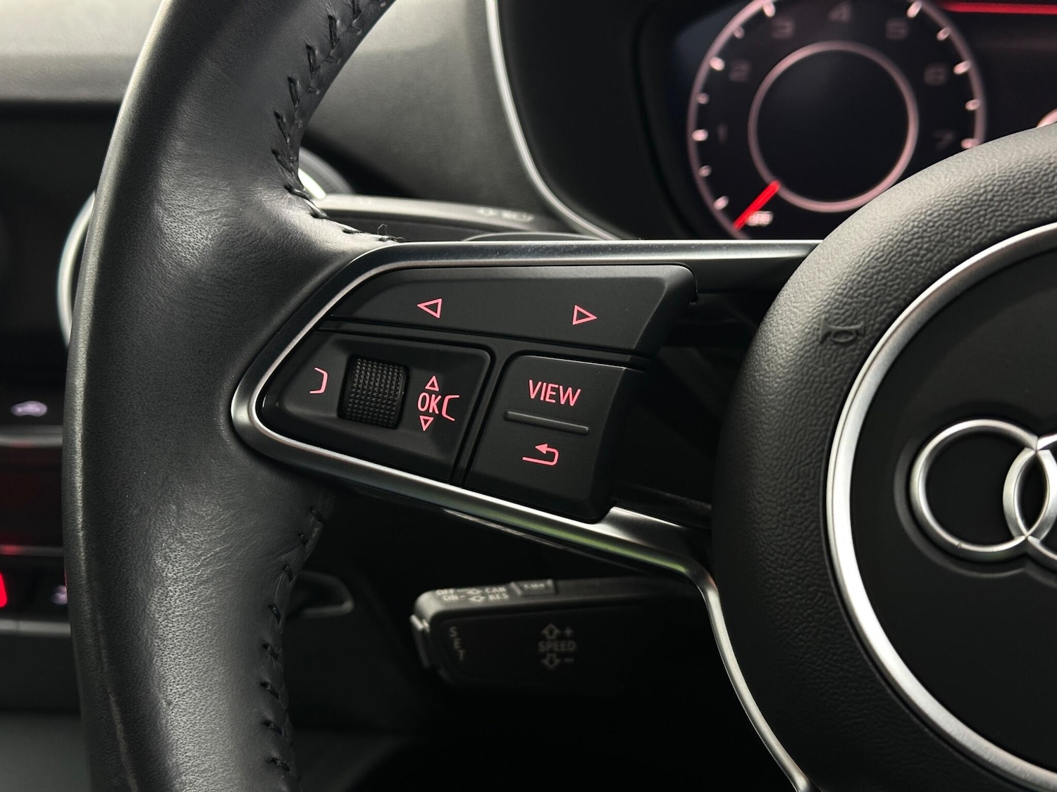 Used Audi TT 2020 for sale - 76878688: Photo 13