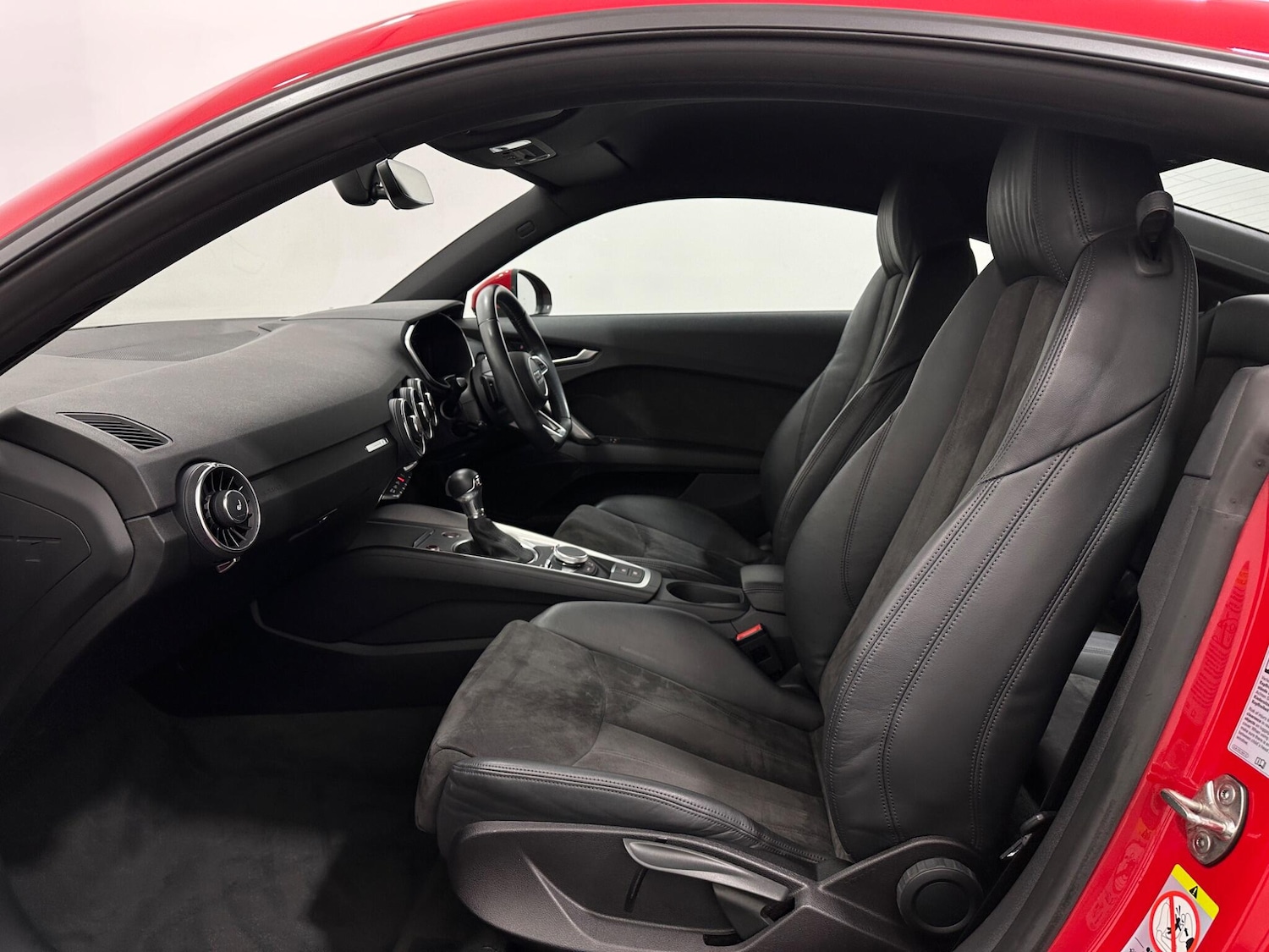 Used Audi TT 2020 for sale - 76878688: Photo 33