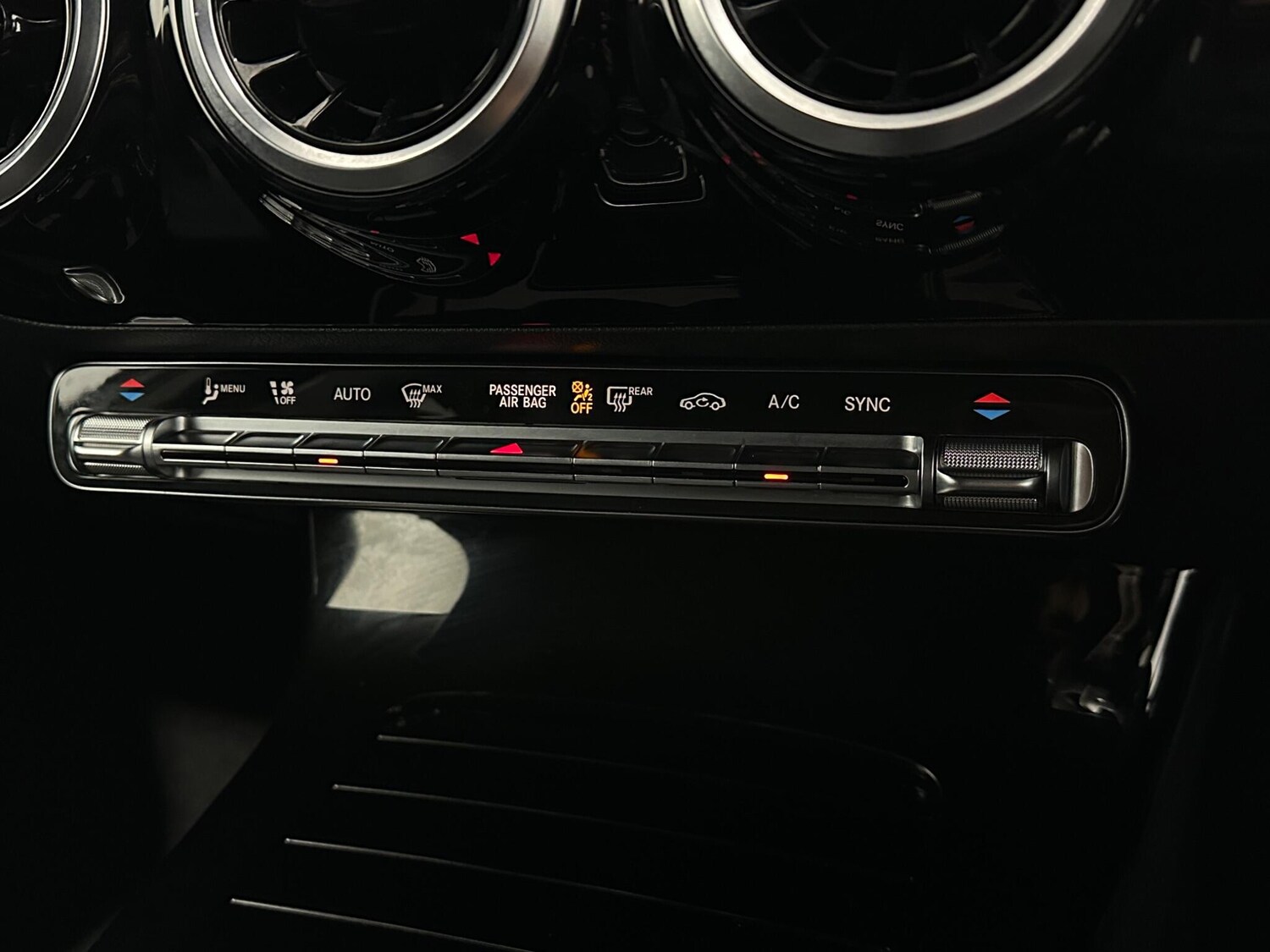 Used Mercedes-Benz A-Class for sale - 77587019: Photo 23