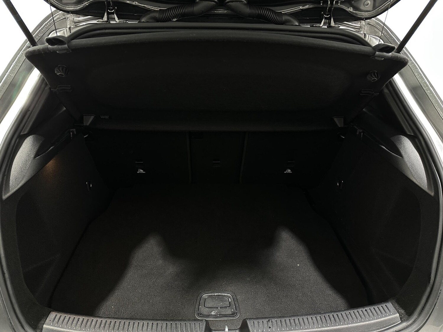 Used Mercedes-Benz A-Class for sale - 77587019: Photo 48