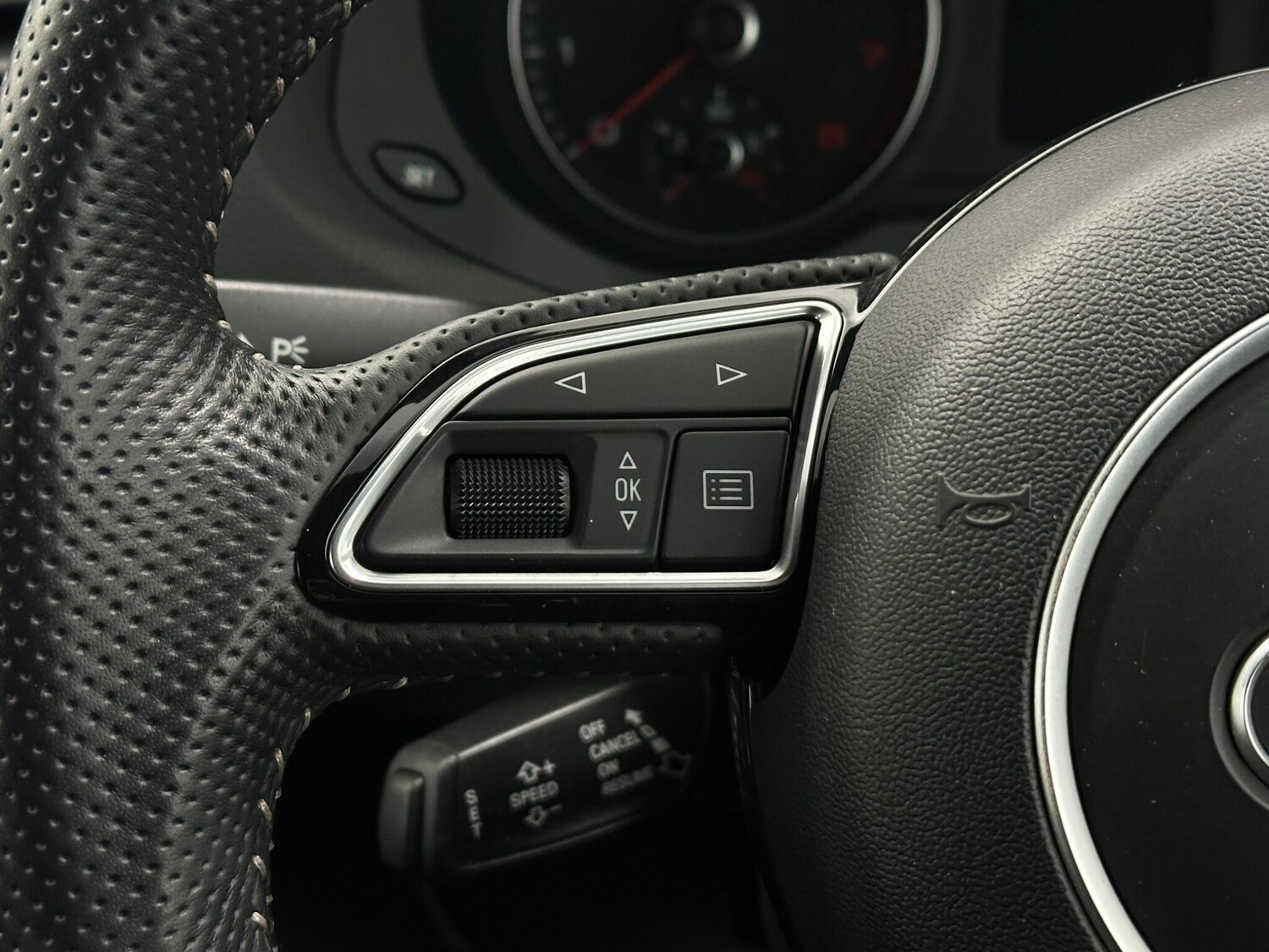 Used Audi Q3 for sale - 78214136: Photo 15