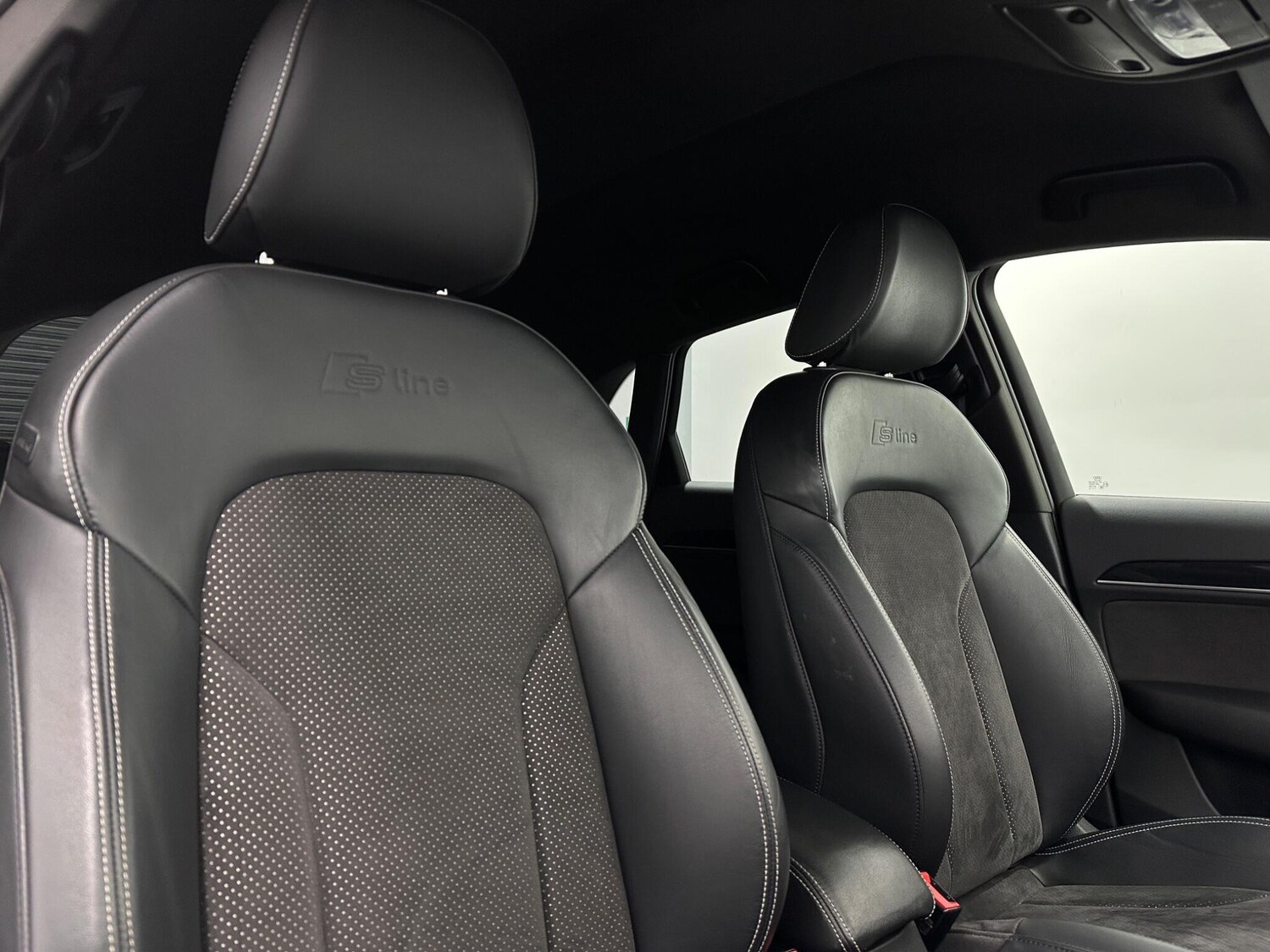 Used Audi Q3 for sale - 78214136: Photo 31