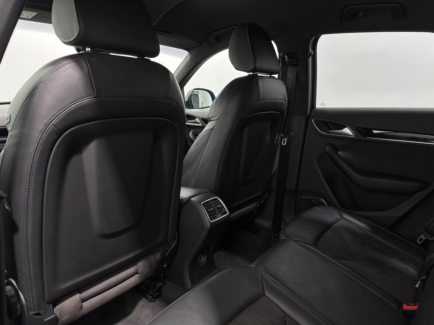 Used Audi Q3 for sale - 78214136: Photo 36