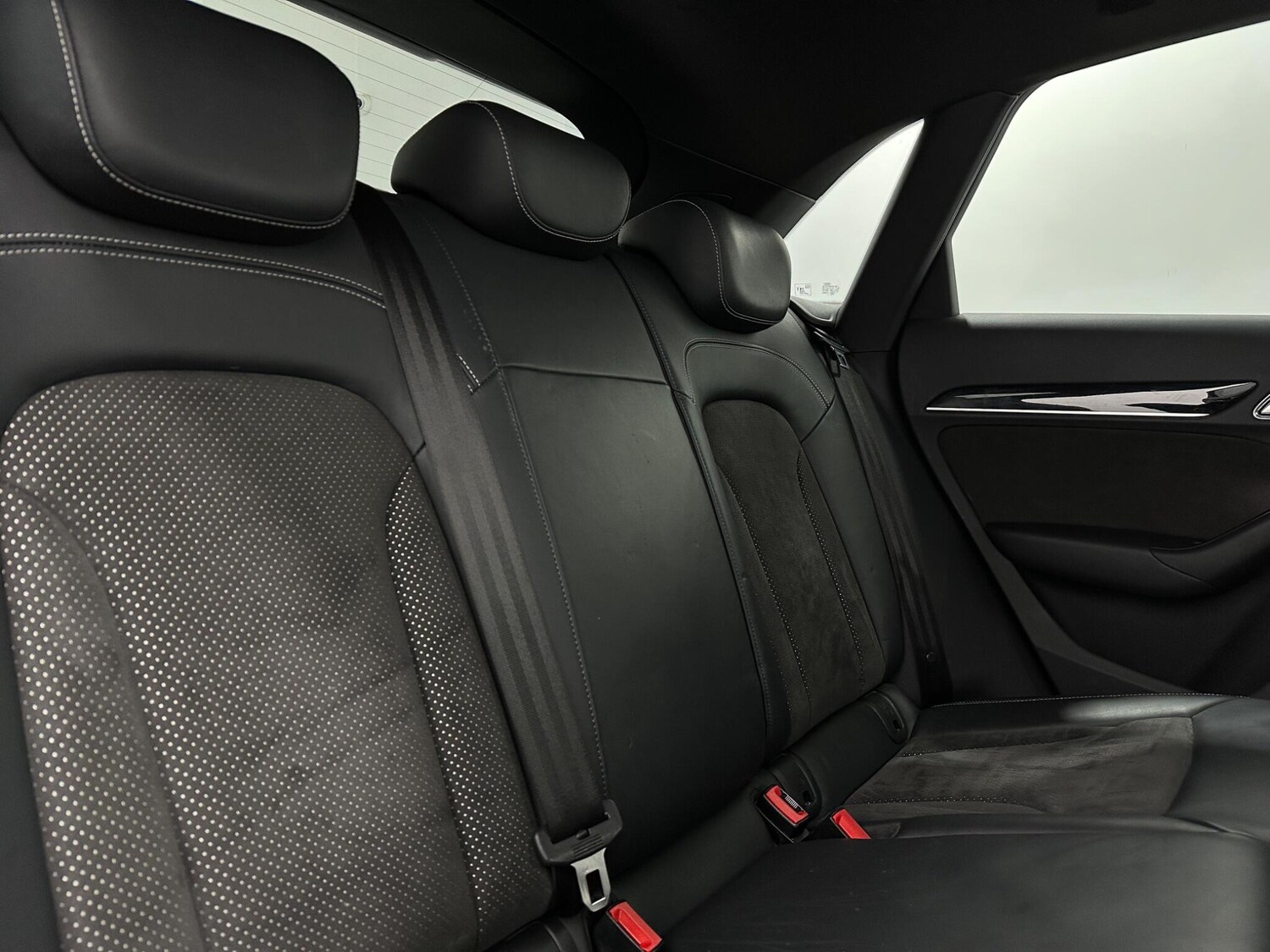 Used Audi Q3 for sale - 78214136: Photo 40