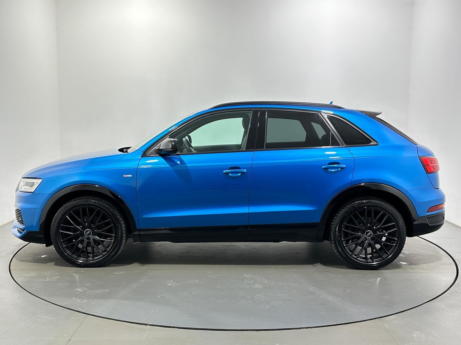 Used Audi Q3 for sale - 78214136: Photo 5