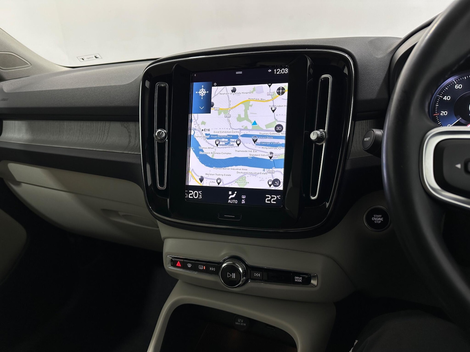 Used Volvo XC40 2021 for sale - 77238391: Photo 21