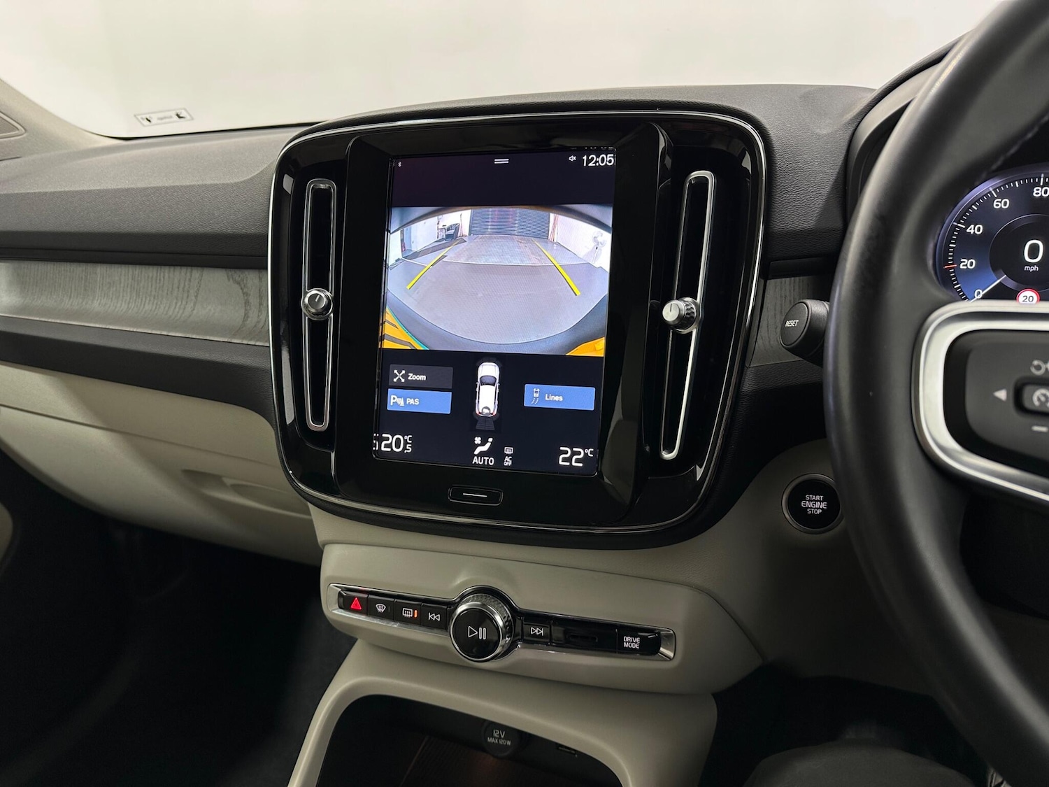 Used Volvo XC40 2021 for sale - 77238391: Photo 22