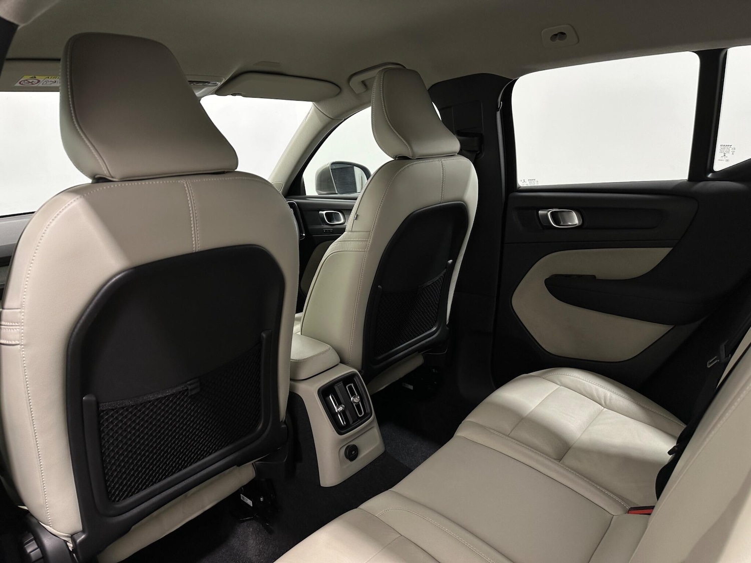 Used Volvo XC40 2021 for sale - 77238391: Photo 36