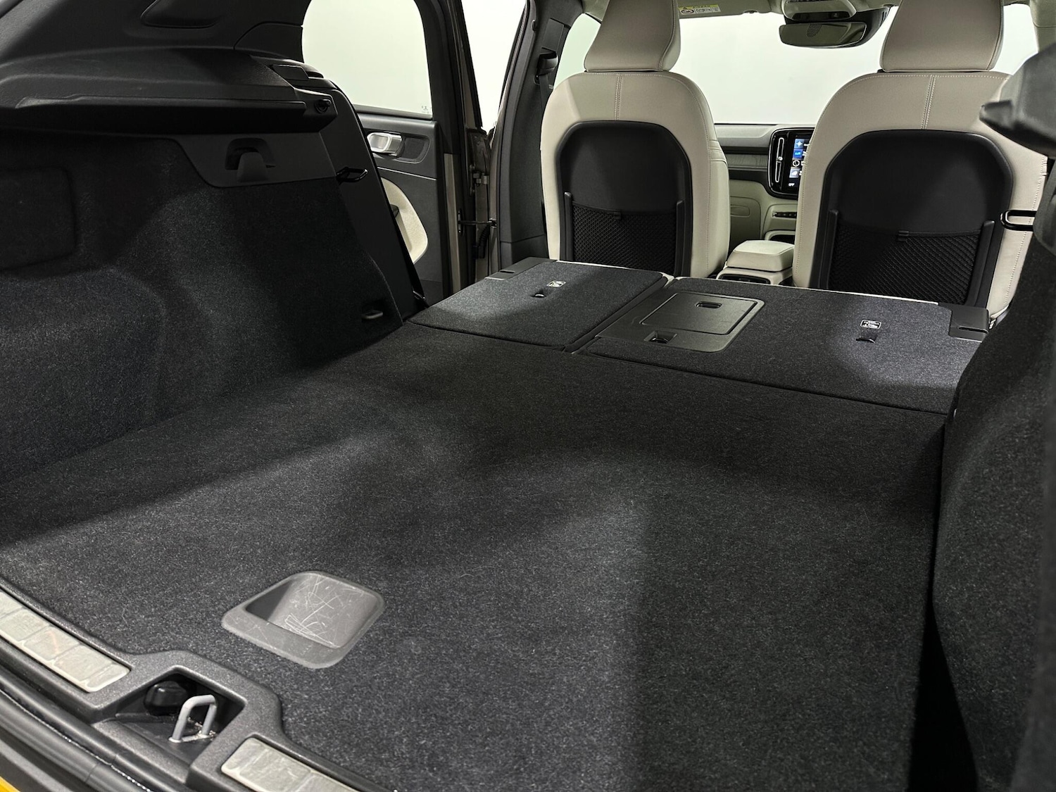 Used Volvo XC40 2021 for sale - 77238391: Photo 43