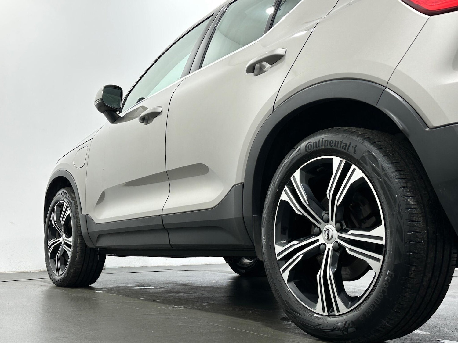 Used Volvo XC40 2021 for sale - 77238391: Photo 48