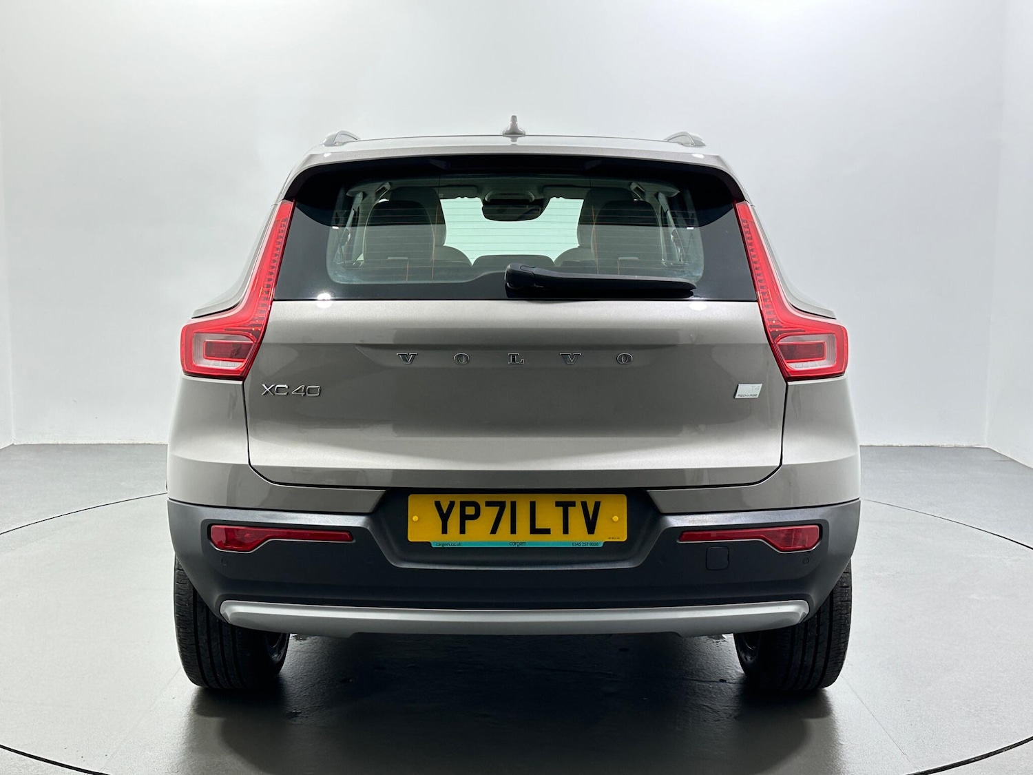 Used Volvo XC40 2021 for sale - 77238391: Photo 7