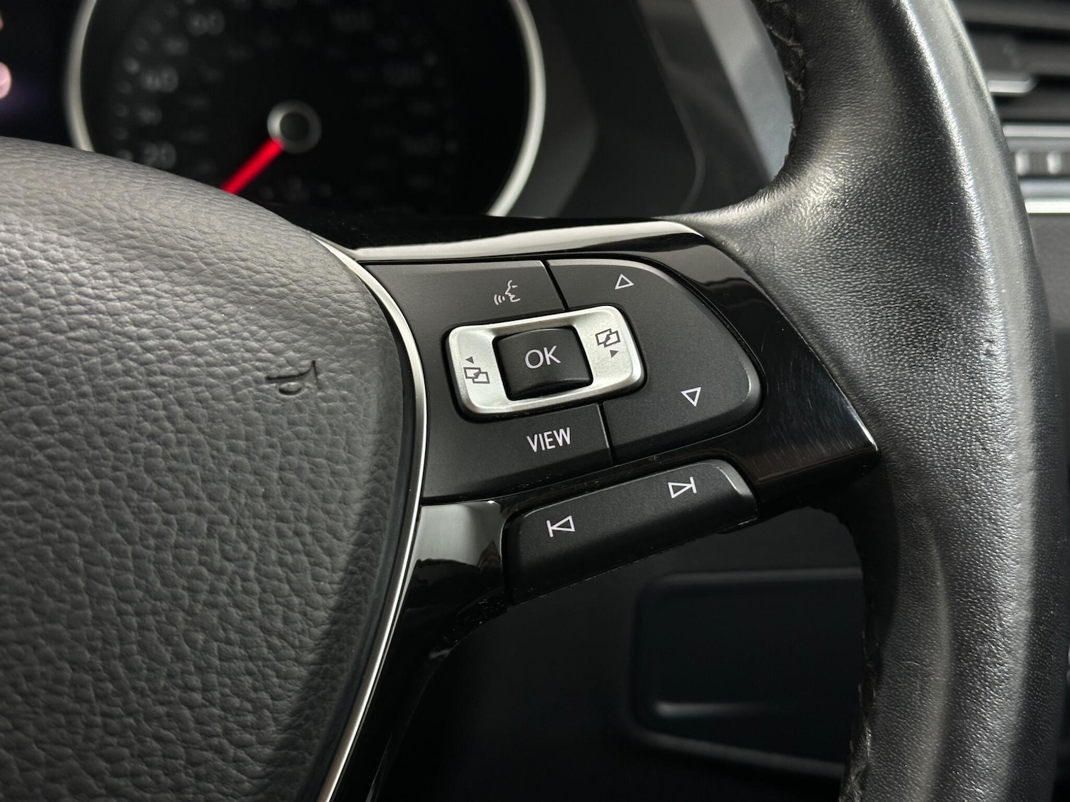 Used Volkswagen Tiguan 2019 for sale - 76878558: Photo 14