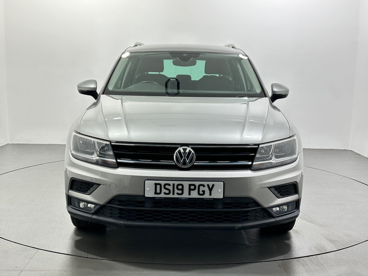 Used Volkswagen Tiguan 2019 for sale - 76878558: Photo 3