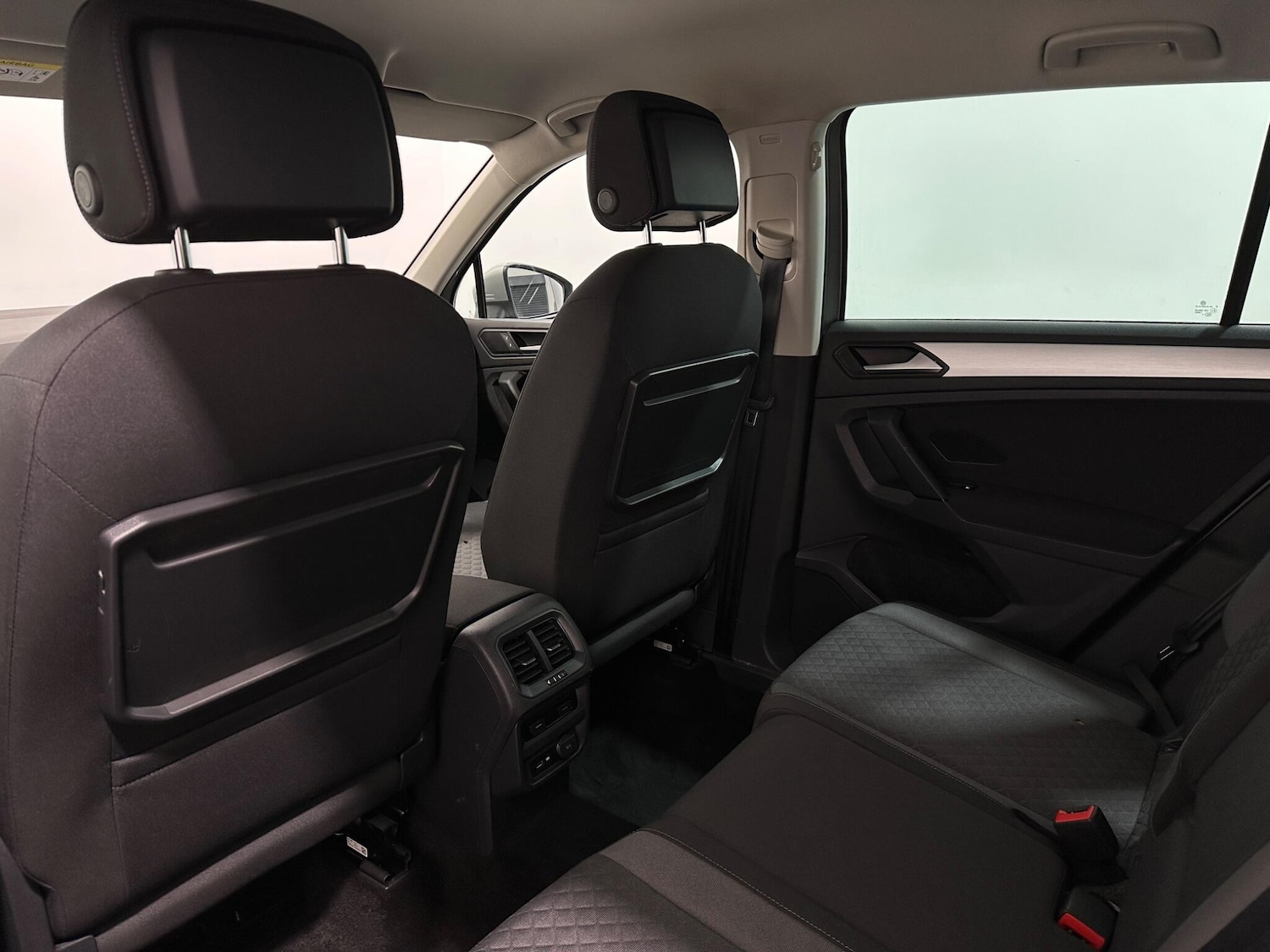 Used Volkswagen Tiguan 2019 for sale - 76878558: Photo 38