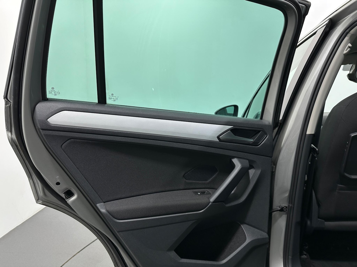 Used Volkswagen Tiguan 2019 for sale - 76878558: Photo 40