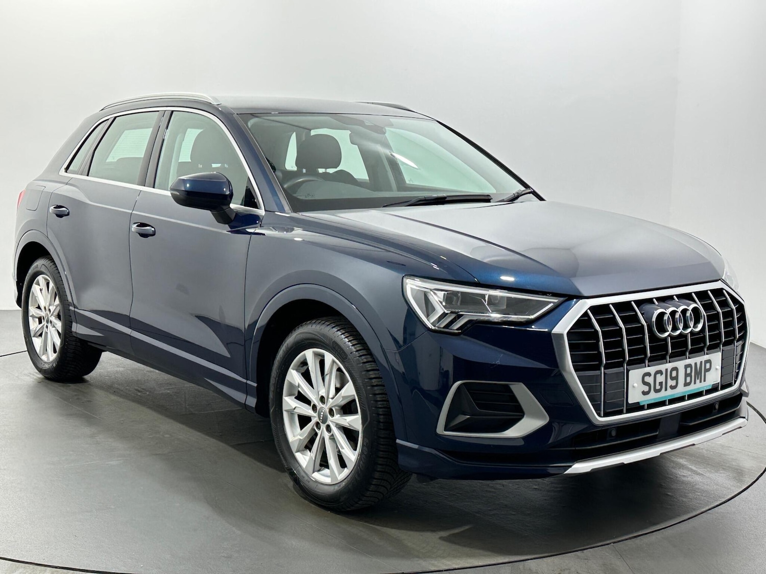 Used Audi Q3 2019 for sale - 76878869: Photo 1