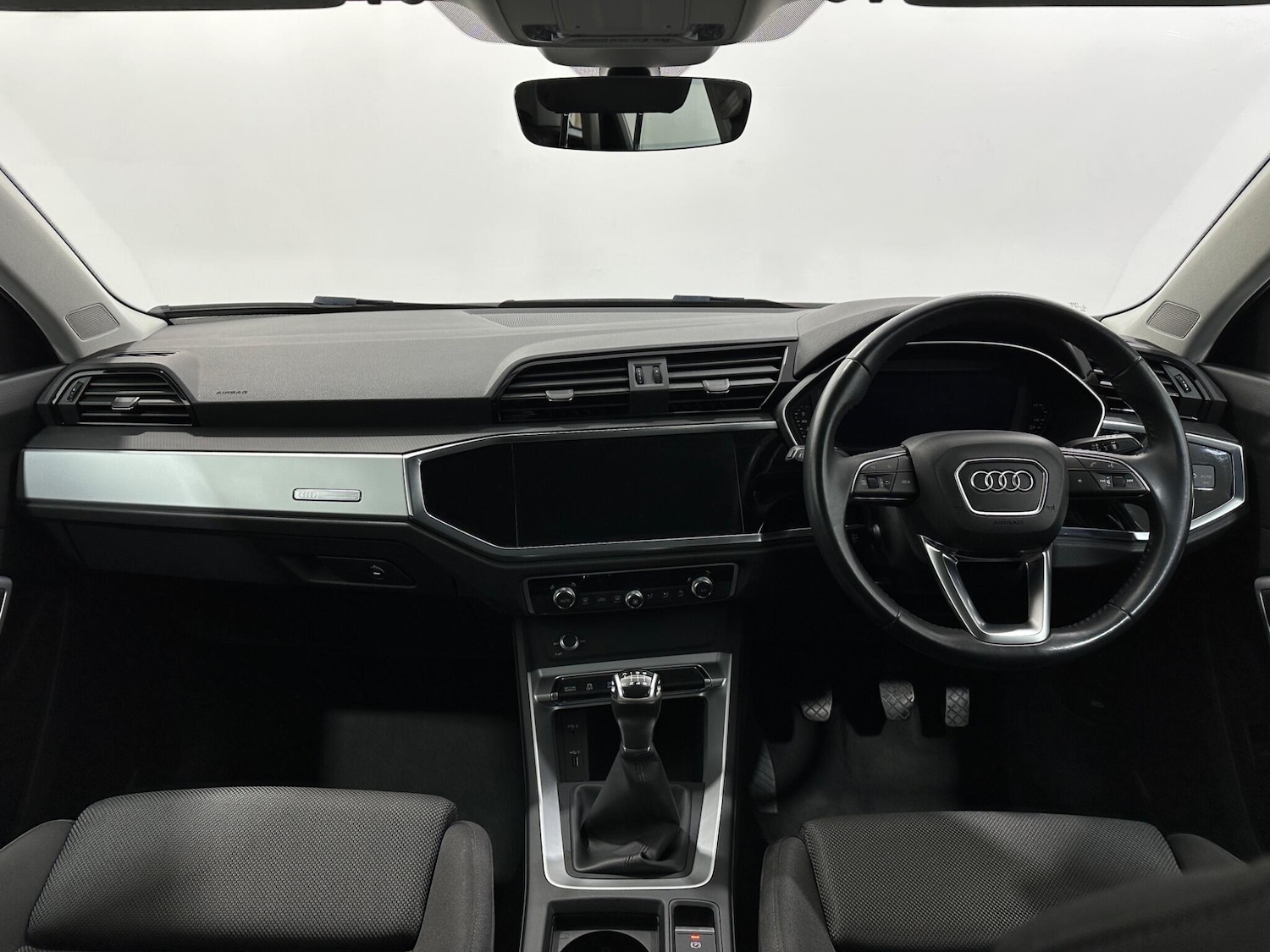 Used Audi Q3 2019 for sale - 76878869: Photo 19