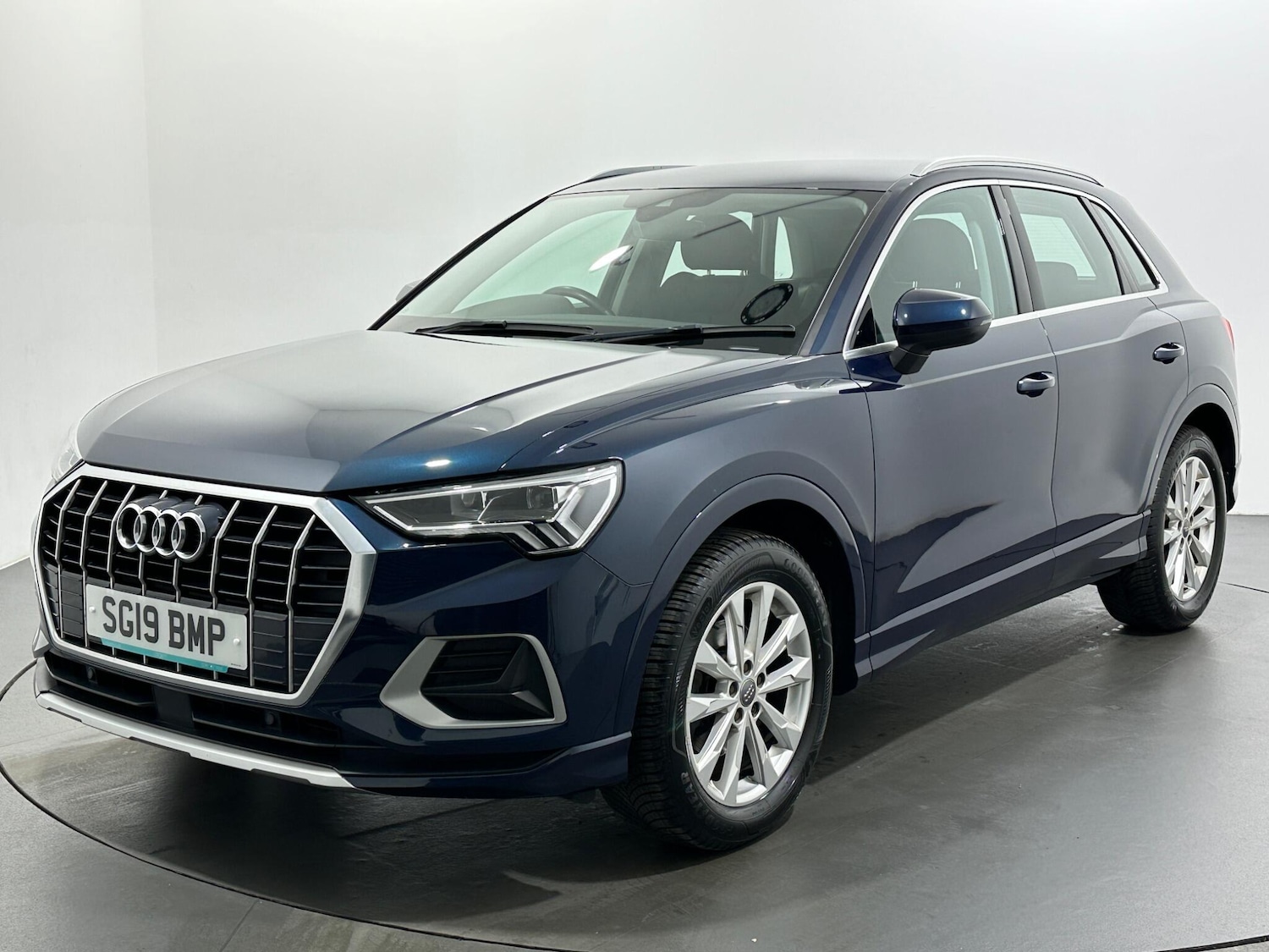 Used Audi Q3 2019 for sale - 76878869: Photo 4