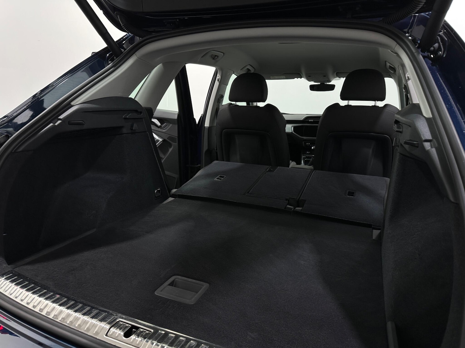 Used Audi Q3 2019 for sale - 76878869: Photo 44