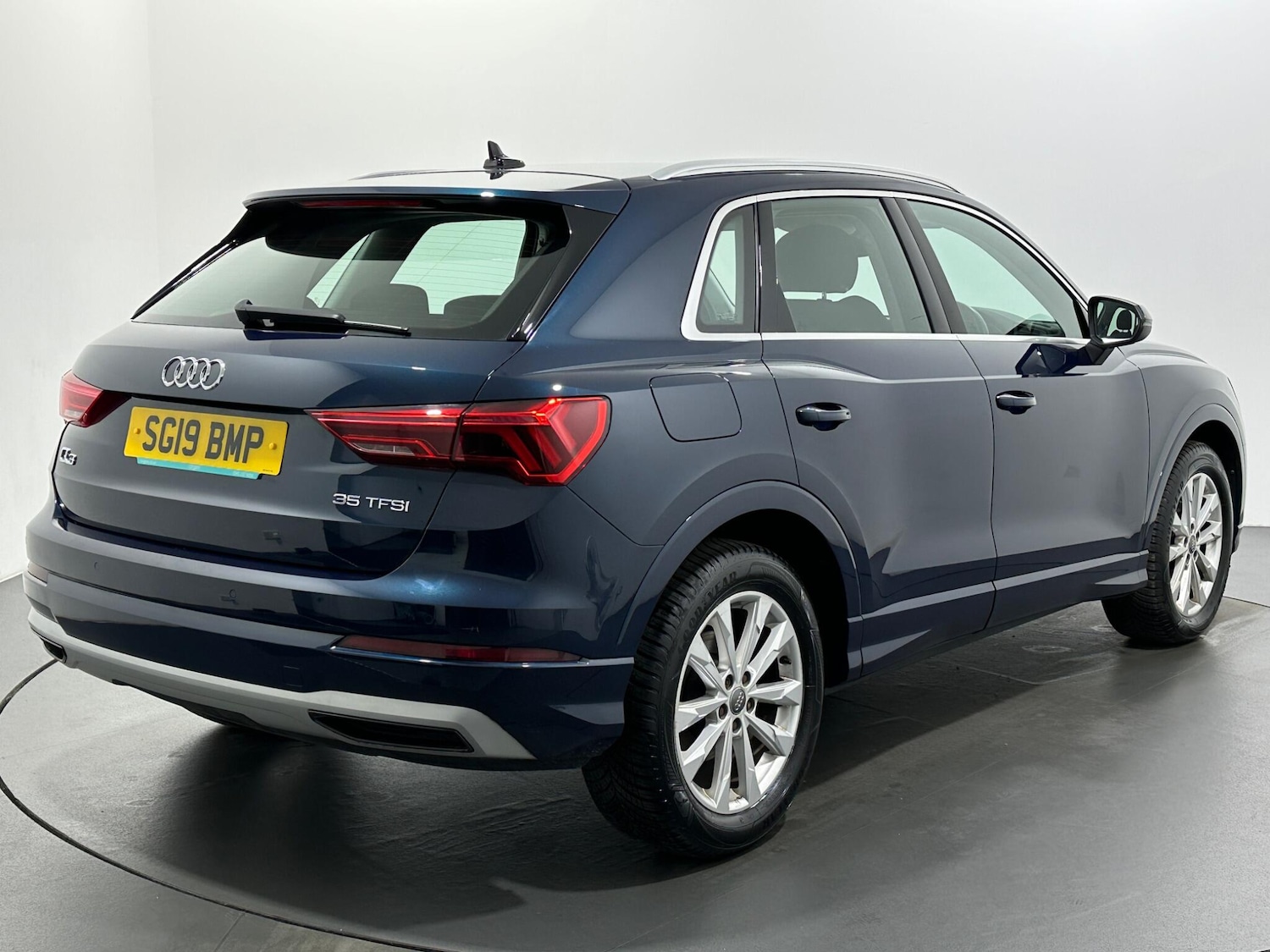 Used Audi Q3 2019 for sale - 76878869: Photo 8