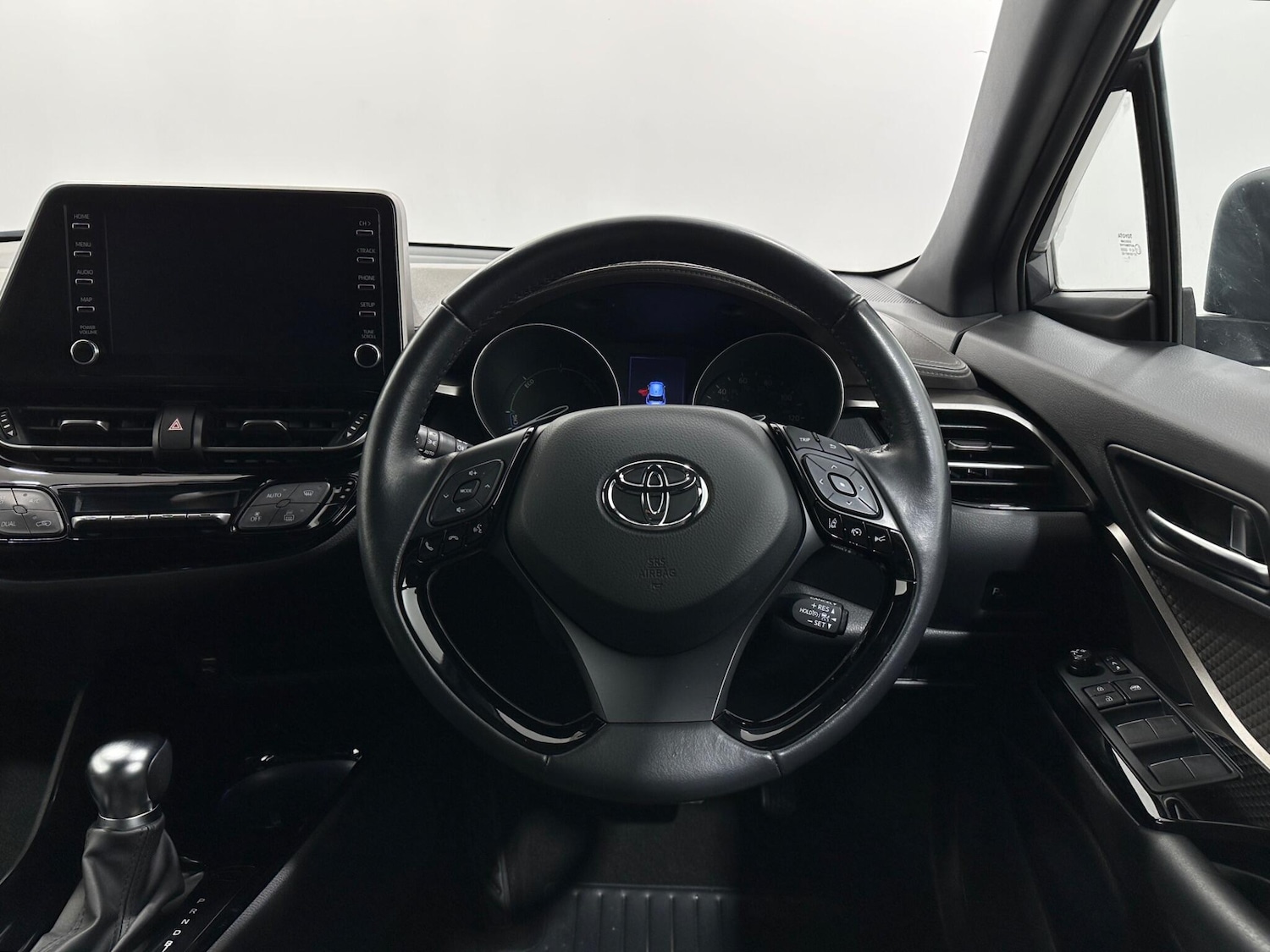 Used Toyota C-HR for sale - 77191943: Photo 12