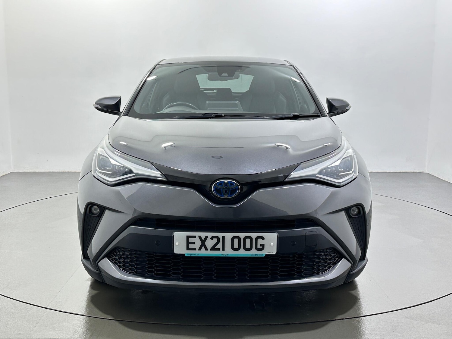 Used Toyota C-HR for sale - 77191943: Photo 3