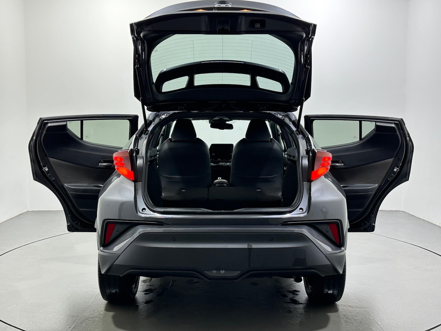 Used Toyota C-HR for sale - 77191943: Photo 40