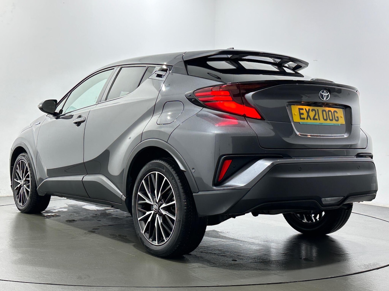 Used Toyota C-HR for sale - 77191943: Photo 44