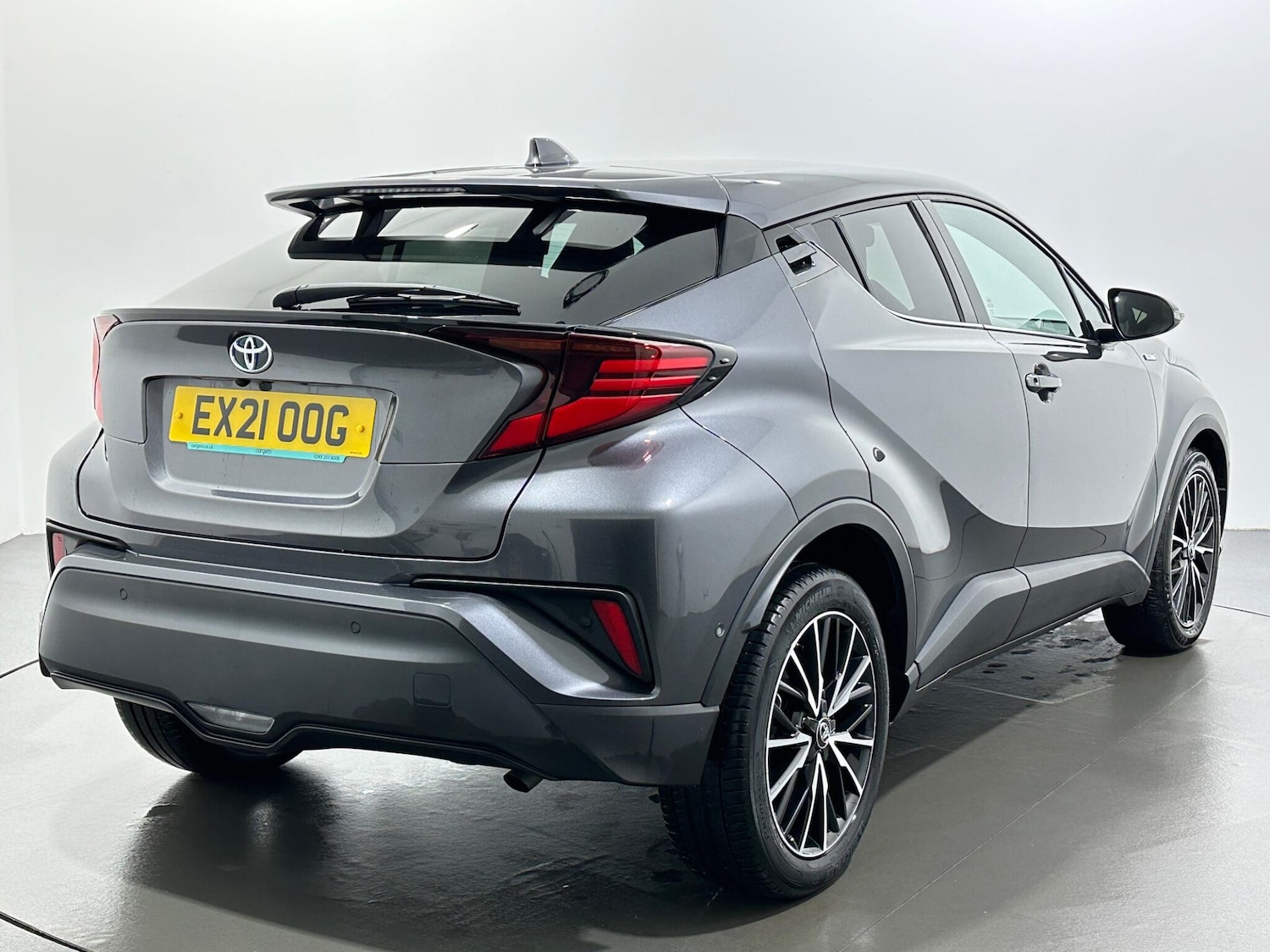 Used Toyota C-HR for sale - 77191943: Photo 8