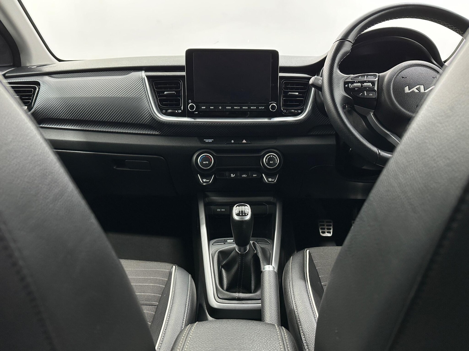 Used Kia Stonic 2022 for sale - 76878946: Photo 18