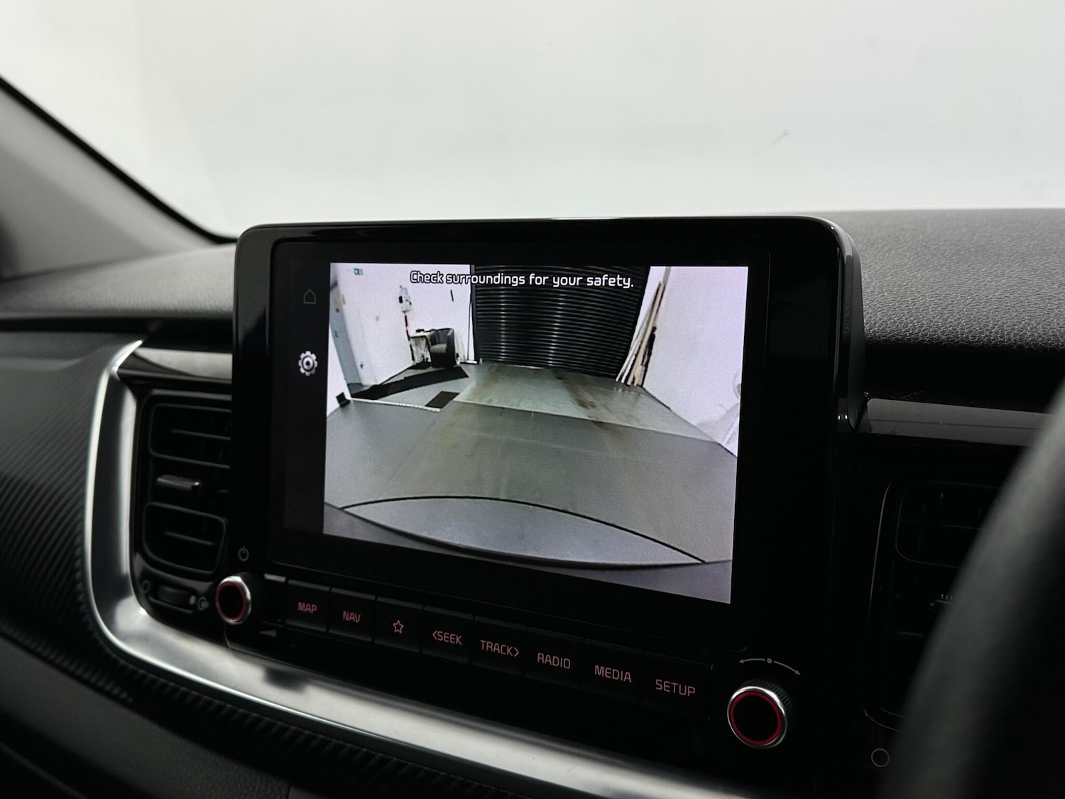 Used Kia Stonic 2022 for sale - 76878946: Photo 20