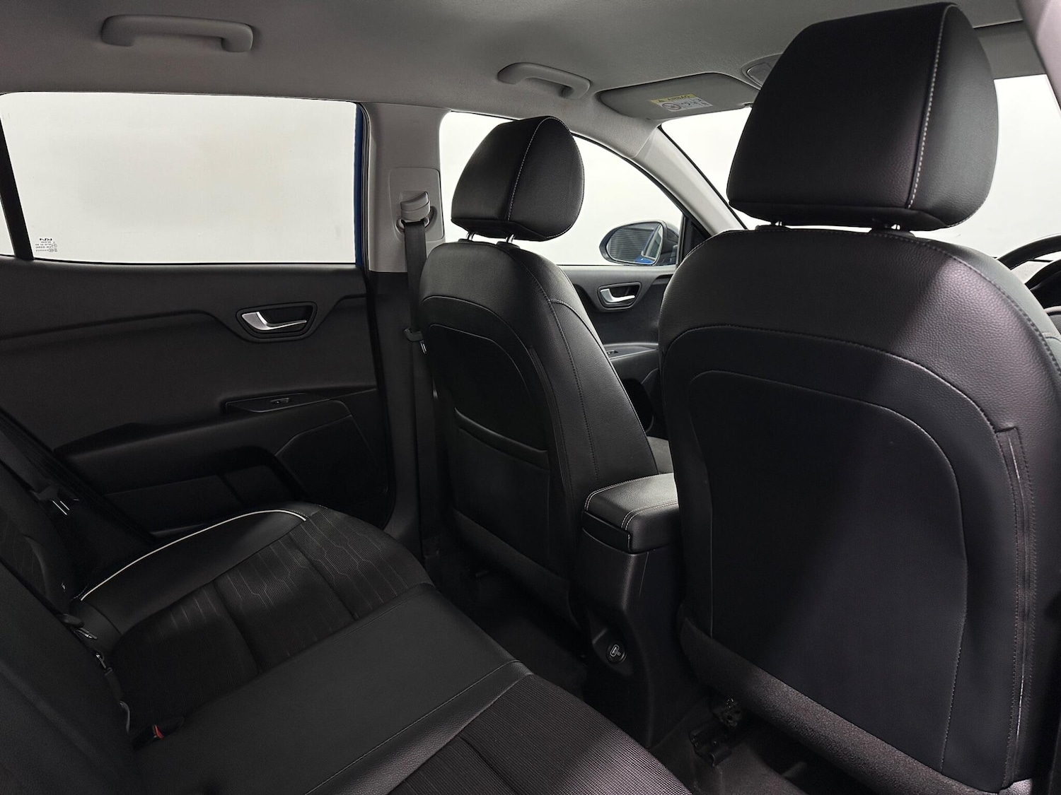 Used Kia Stonic 2022 for sale - 76878946: Photo 37