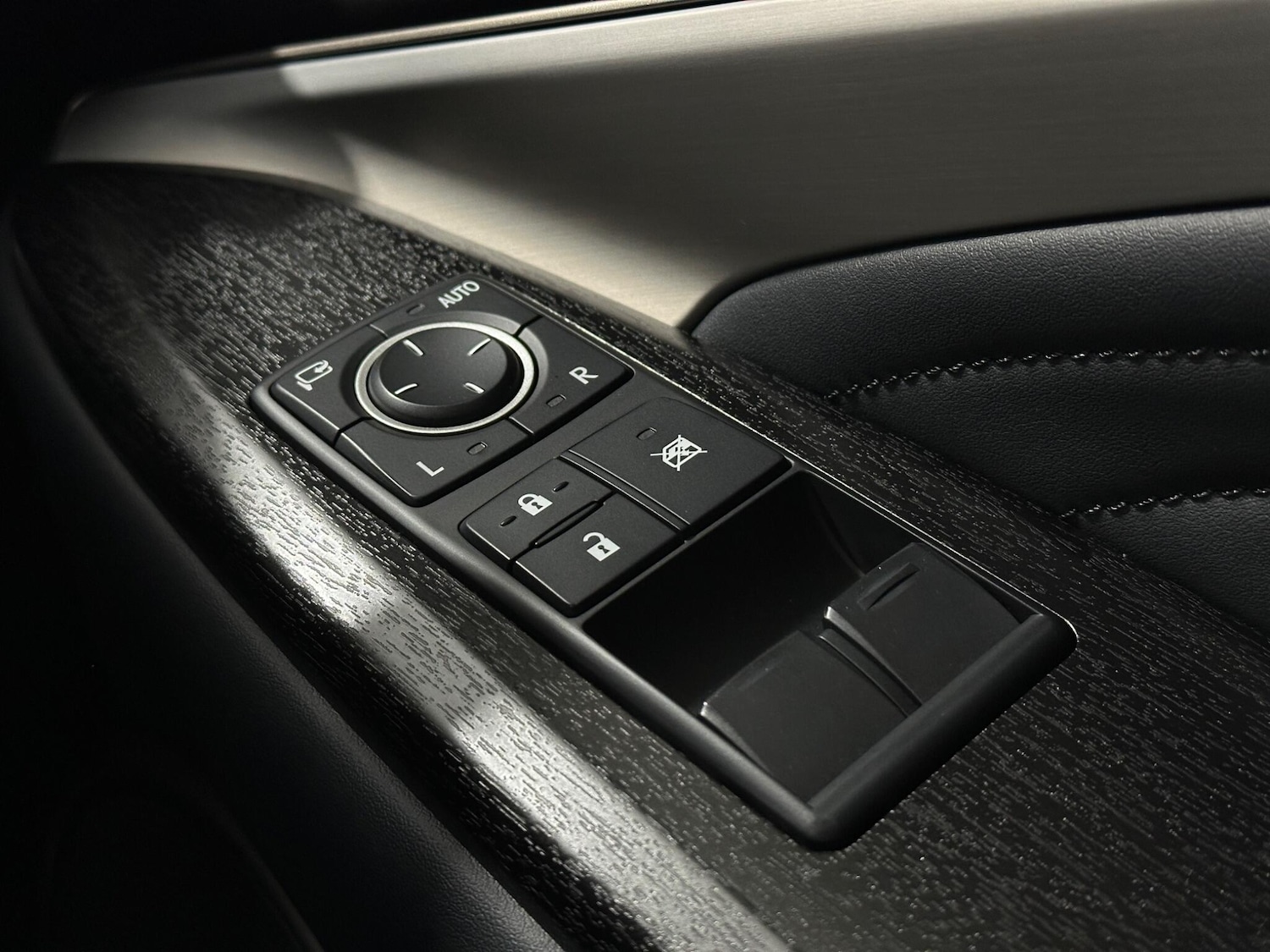 Used Lexus RC for sale - 77215440: Photo 20