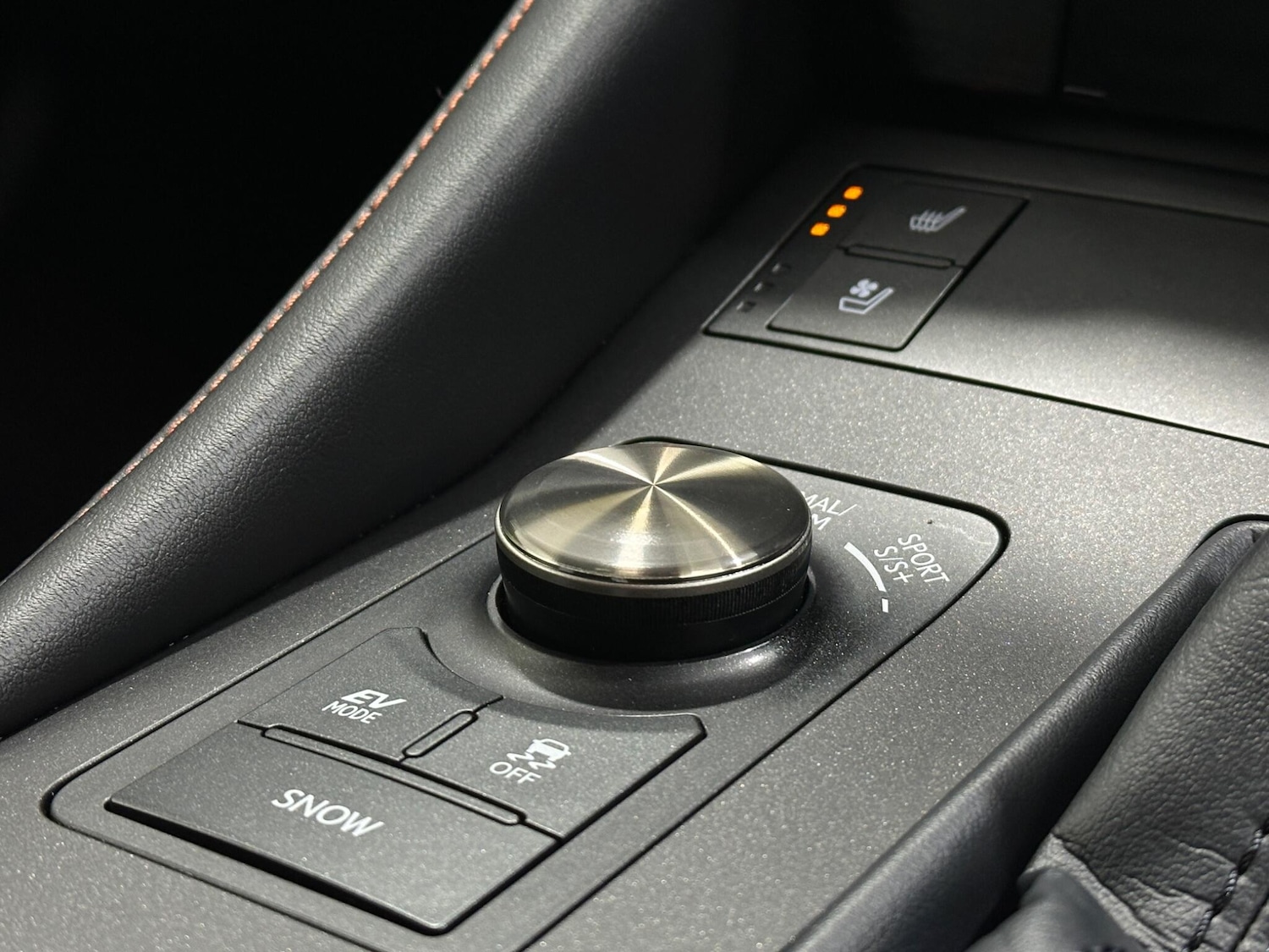 Used Lexus RC for sale - 77215440: Photo 24