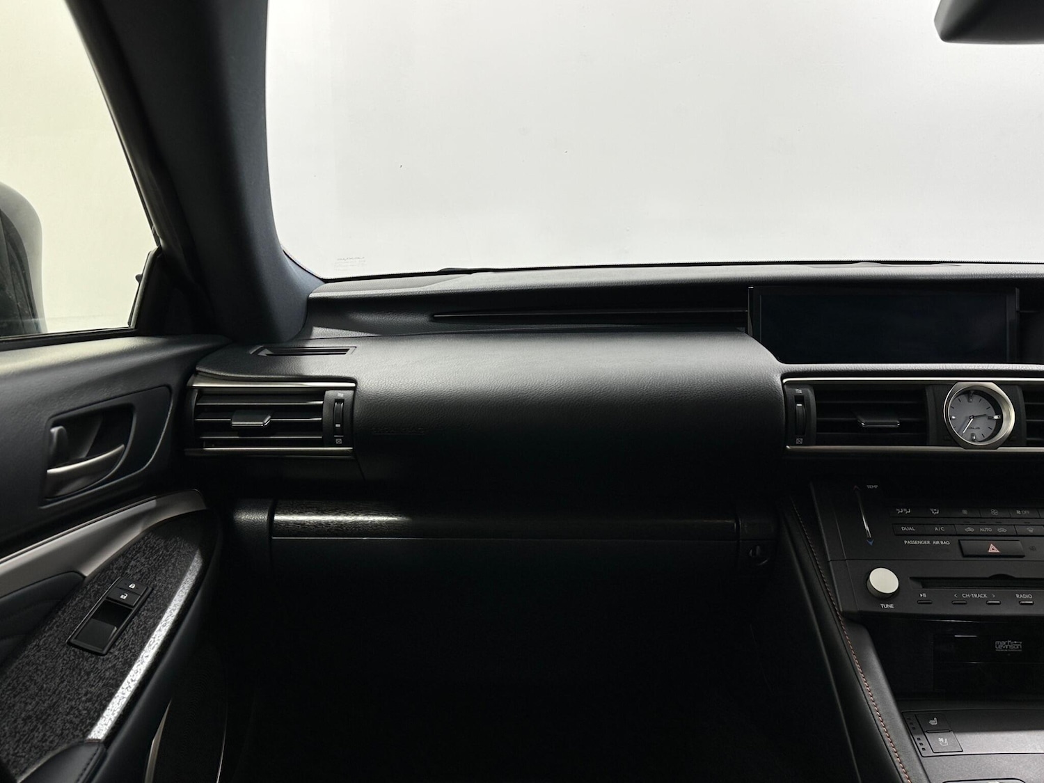 Used Lexus RC for sale - 77215440: Photo 32