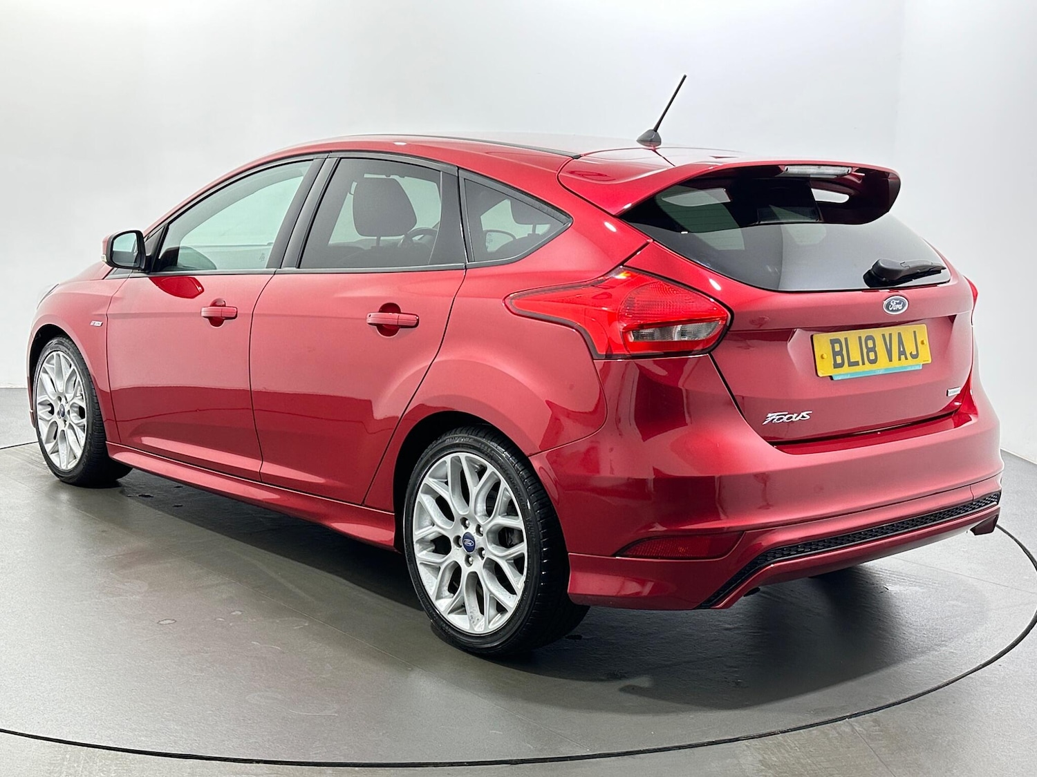Used Ford Focus 2018 for sale - 76878543: Photo 6