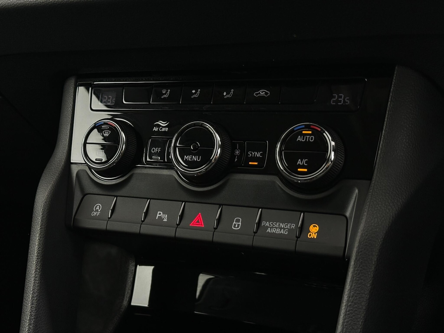 Used Skoda Karoq for sale - 78136412: Photo 21