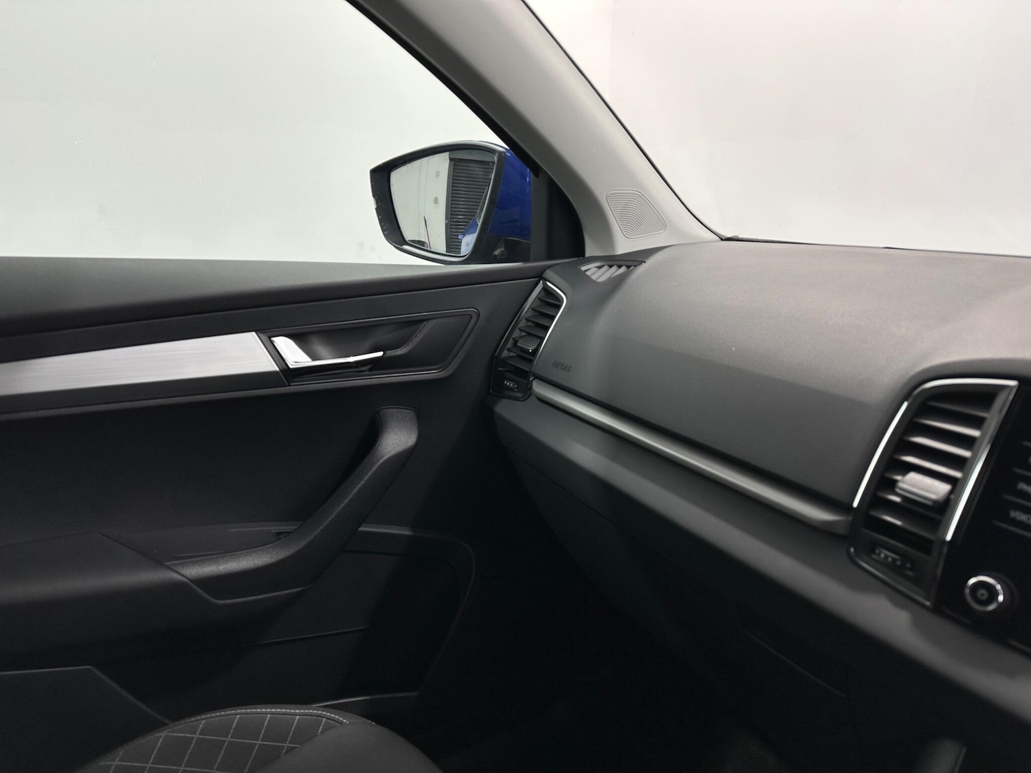 Used Skoda Karoq for sale - 78136412: Photo 28