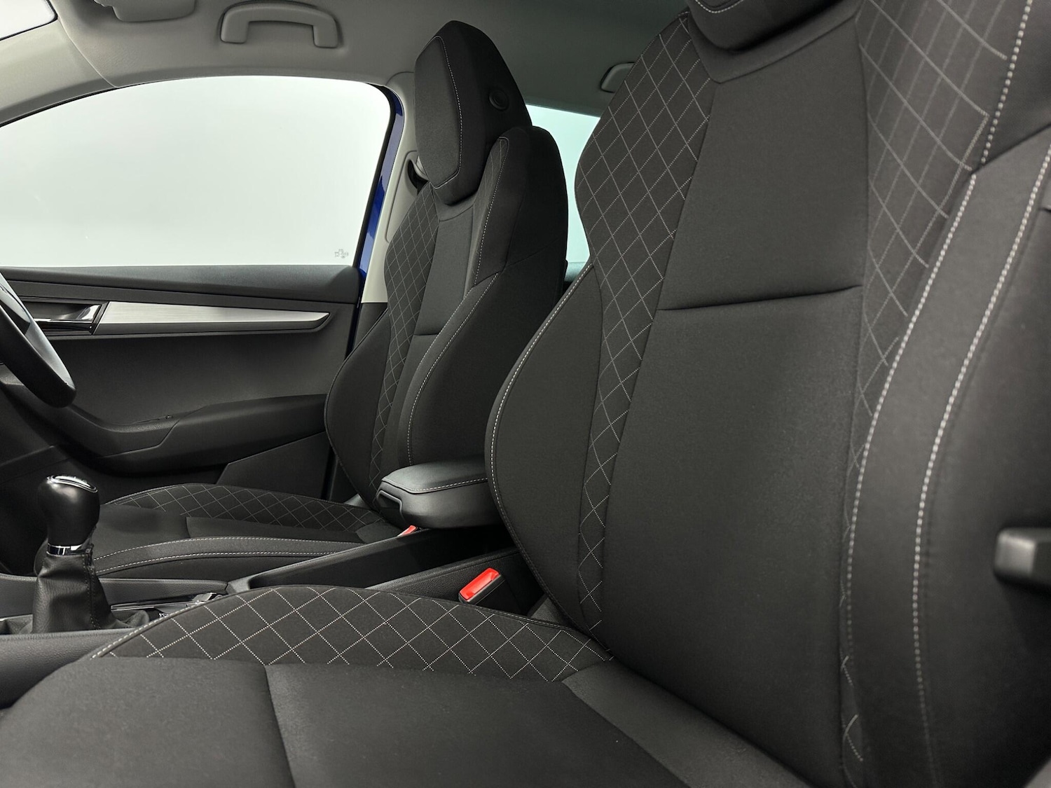 Used Skoda Karoq for sale - 78136412: Photo 37