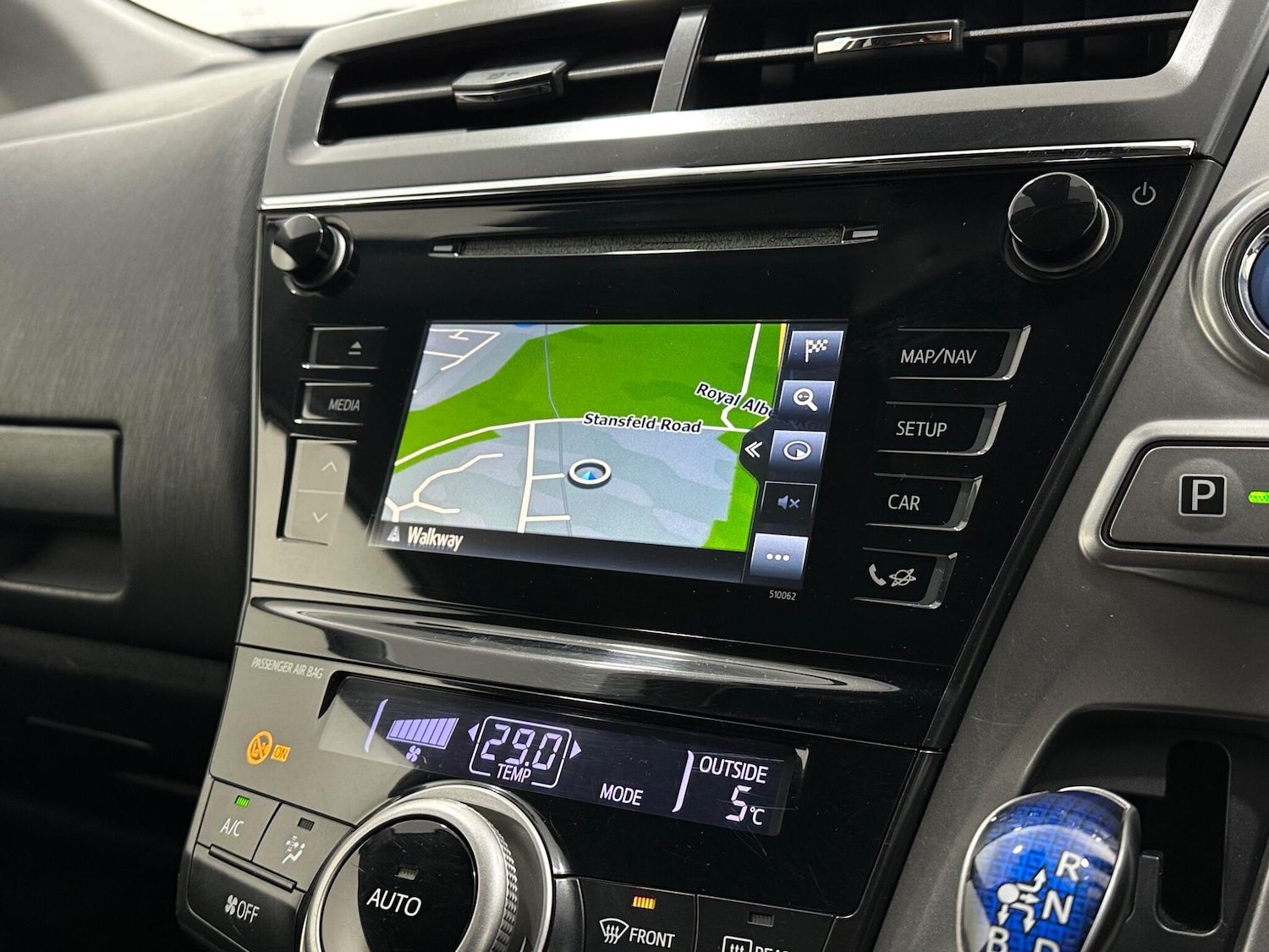 Used Toyota Prius+ 2019 for sale - 77102046: Photo 20