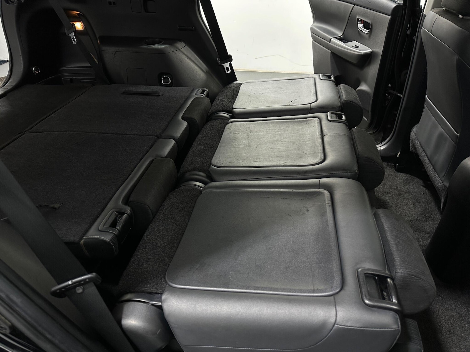 Used Toyota Prius+ 2019 for sale - 77102046: Photo 43