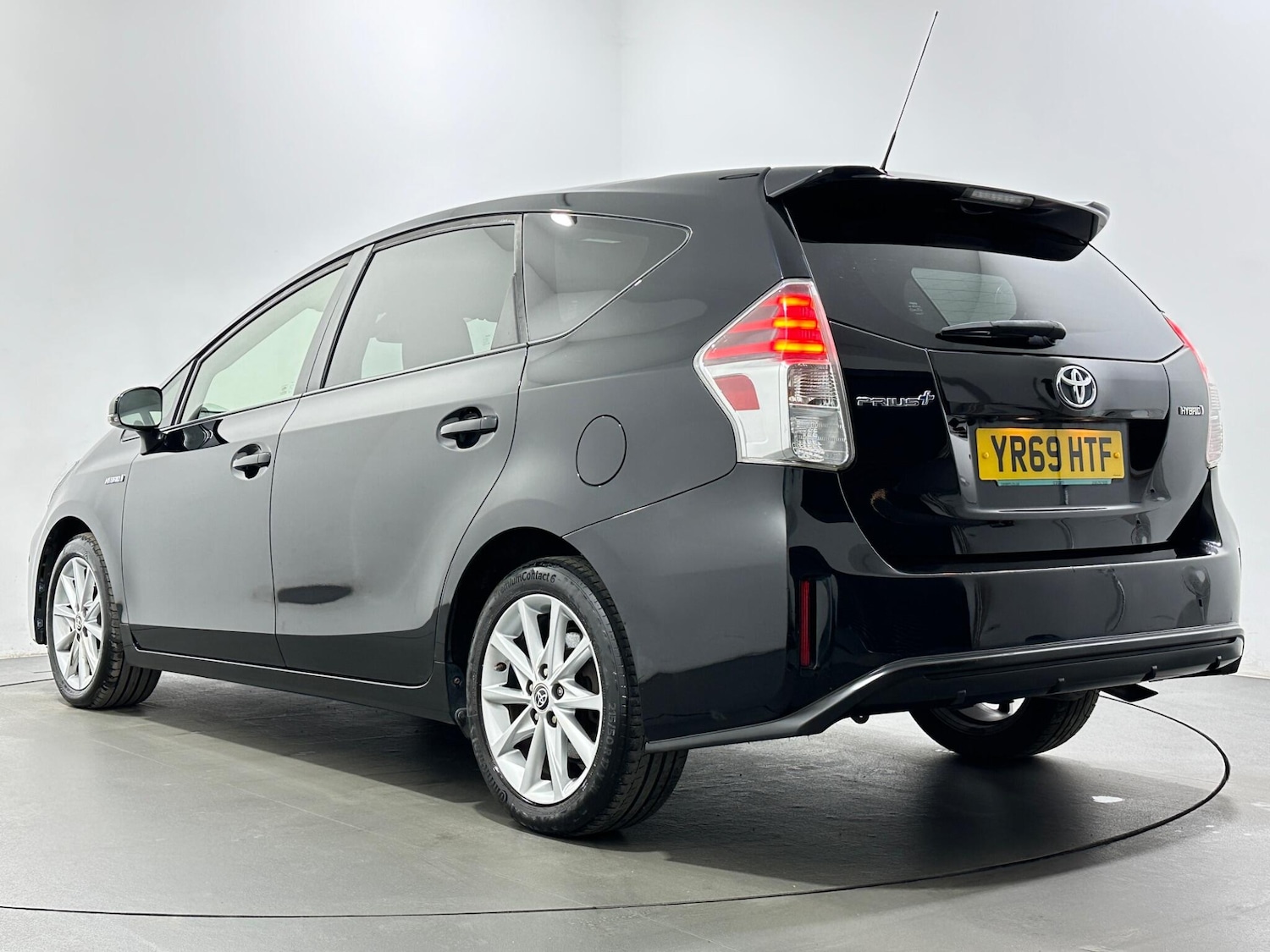 Used Toyota Prius+ 2019 for sale - 77102046: Photo 45